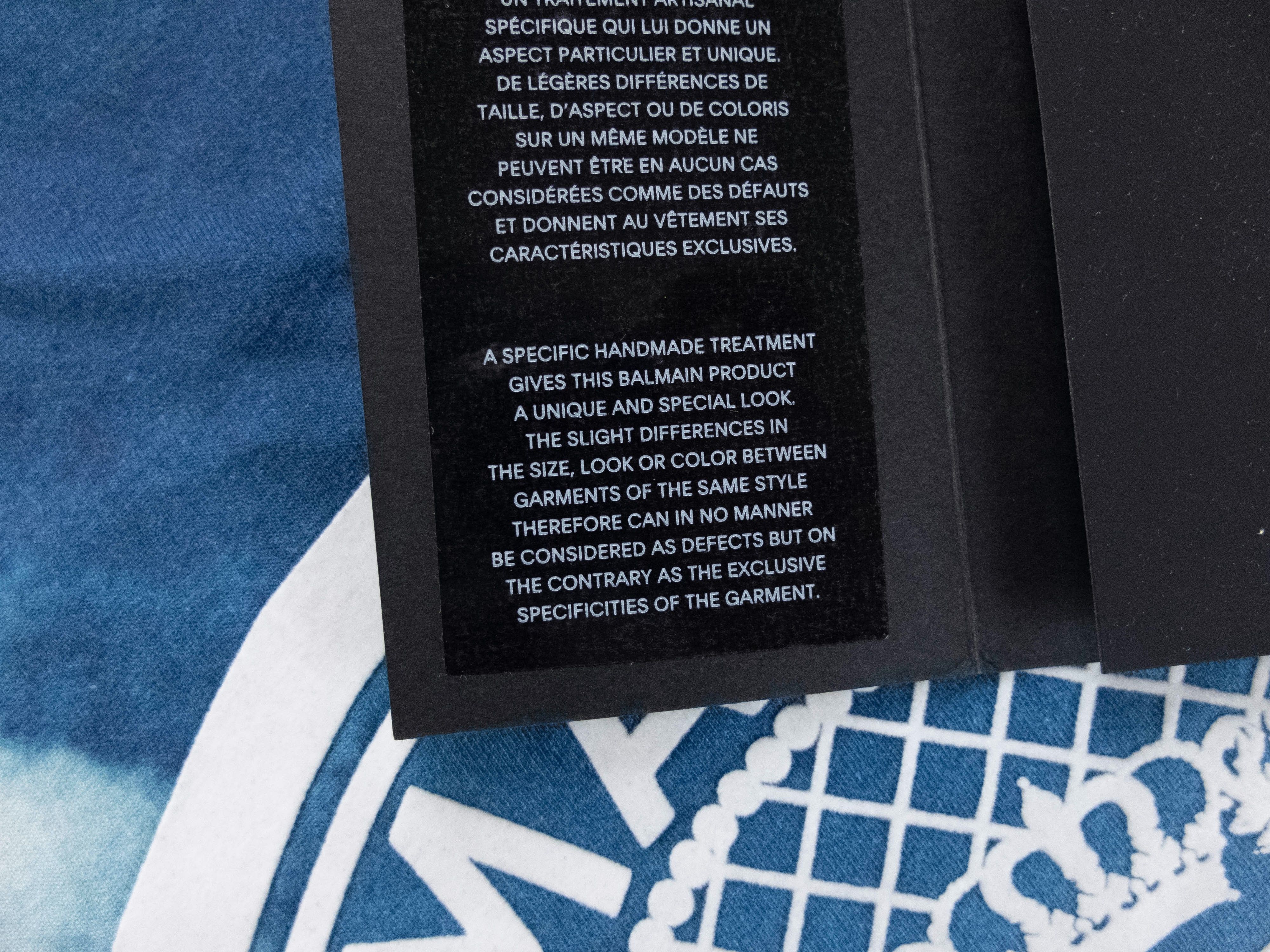 BALMAIN Grand Canyon print logo t-shirt NWT Small