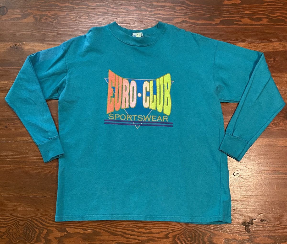 Vintage Vintage 90’s Euro Club Crewneck Sweatshirt Size US L / EU 52-54 / 3 - 1 Thumbnail