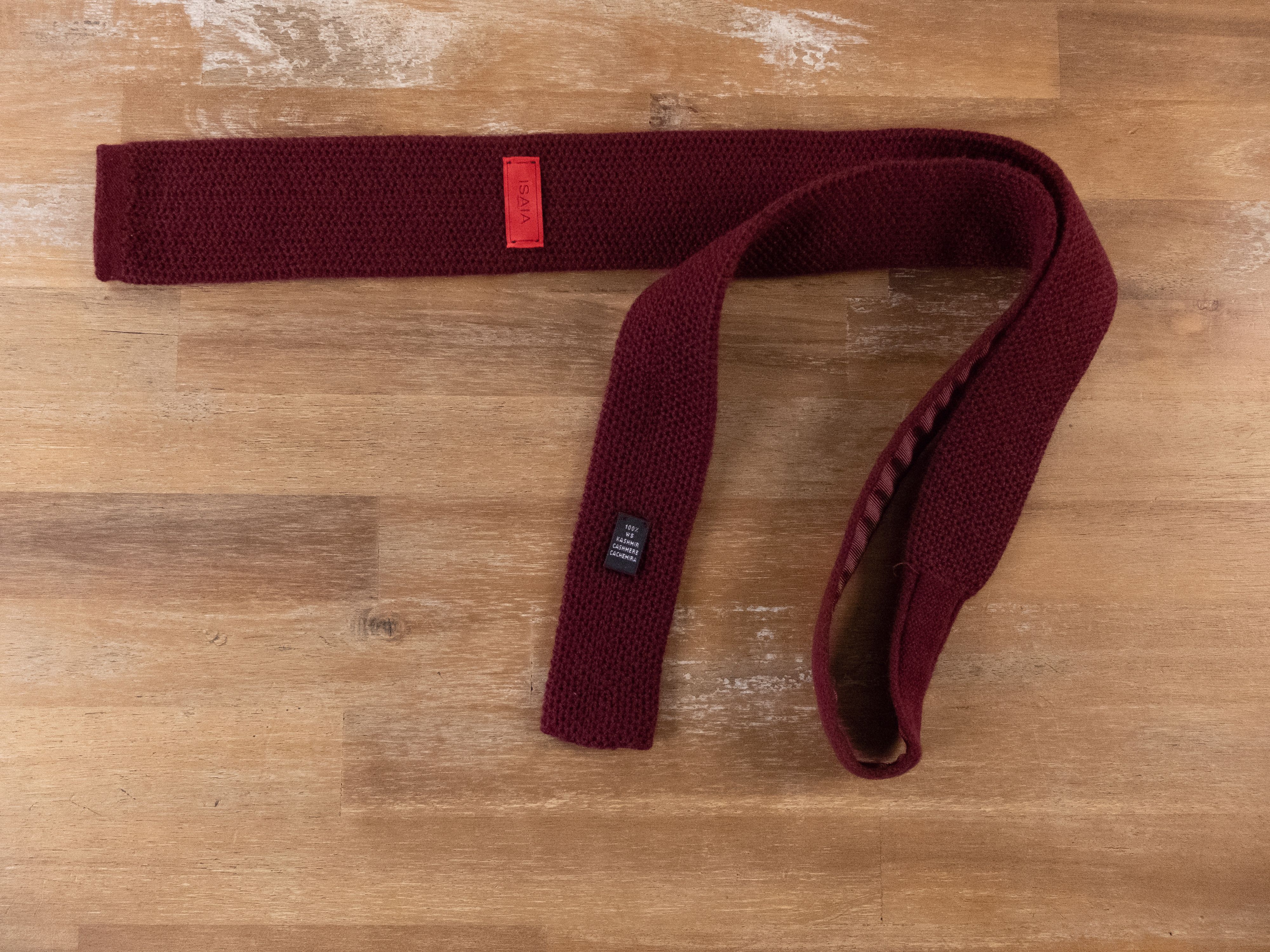 Isaia $255 ISAIA burgundy skinny 100% cashmere knit knitted tie Size ONE SIZE - 3 Thumbnail