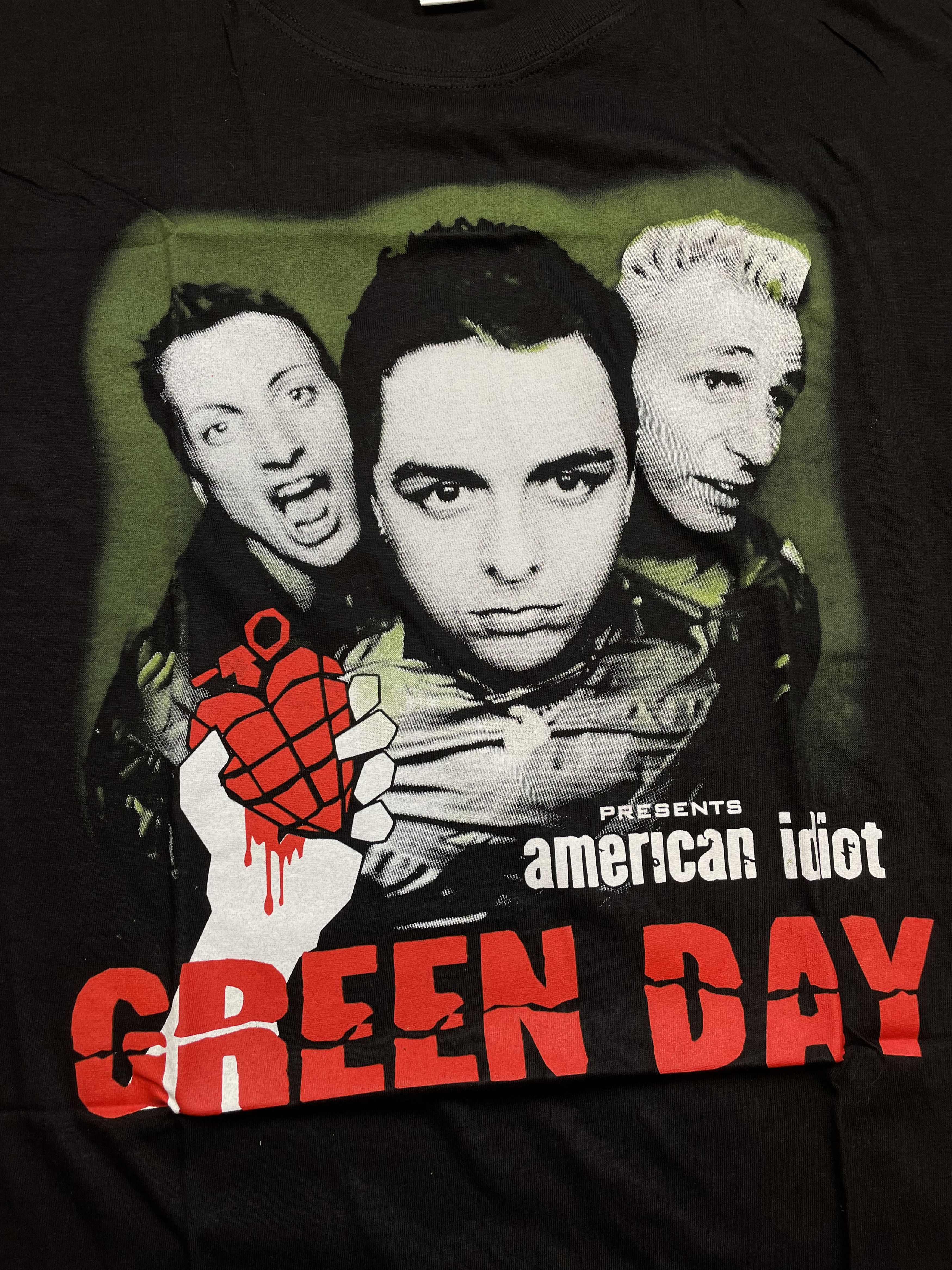Band Tees × Vintage Vintage Green Day American Idiot Band Tee Shirt Y2K Hype Size US XL / EU 56 / 4 - 3 Thumbnail