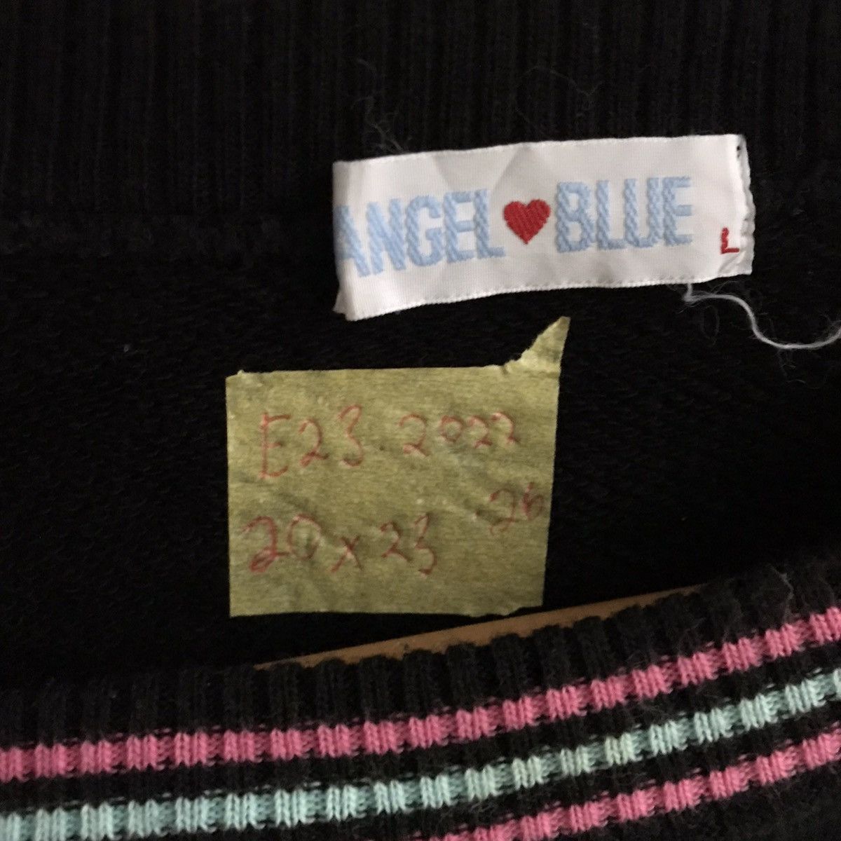 Angel Blue Vintage 2000s Angel Blue Cute sweatshirt logo patches Size S / US 4 / IT 40 - 7 Thumbnail