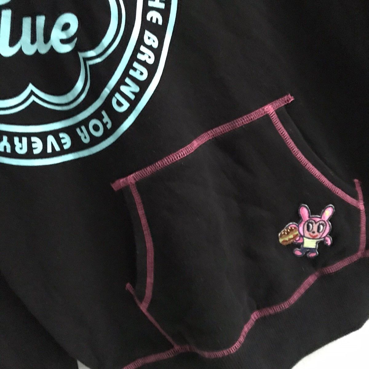 Angel Blue Vintage 2000s Angel Blue Cute sweatshirt logo patches Size S / US 4 / IT 40 - 4 Thumbnail