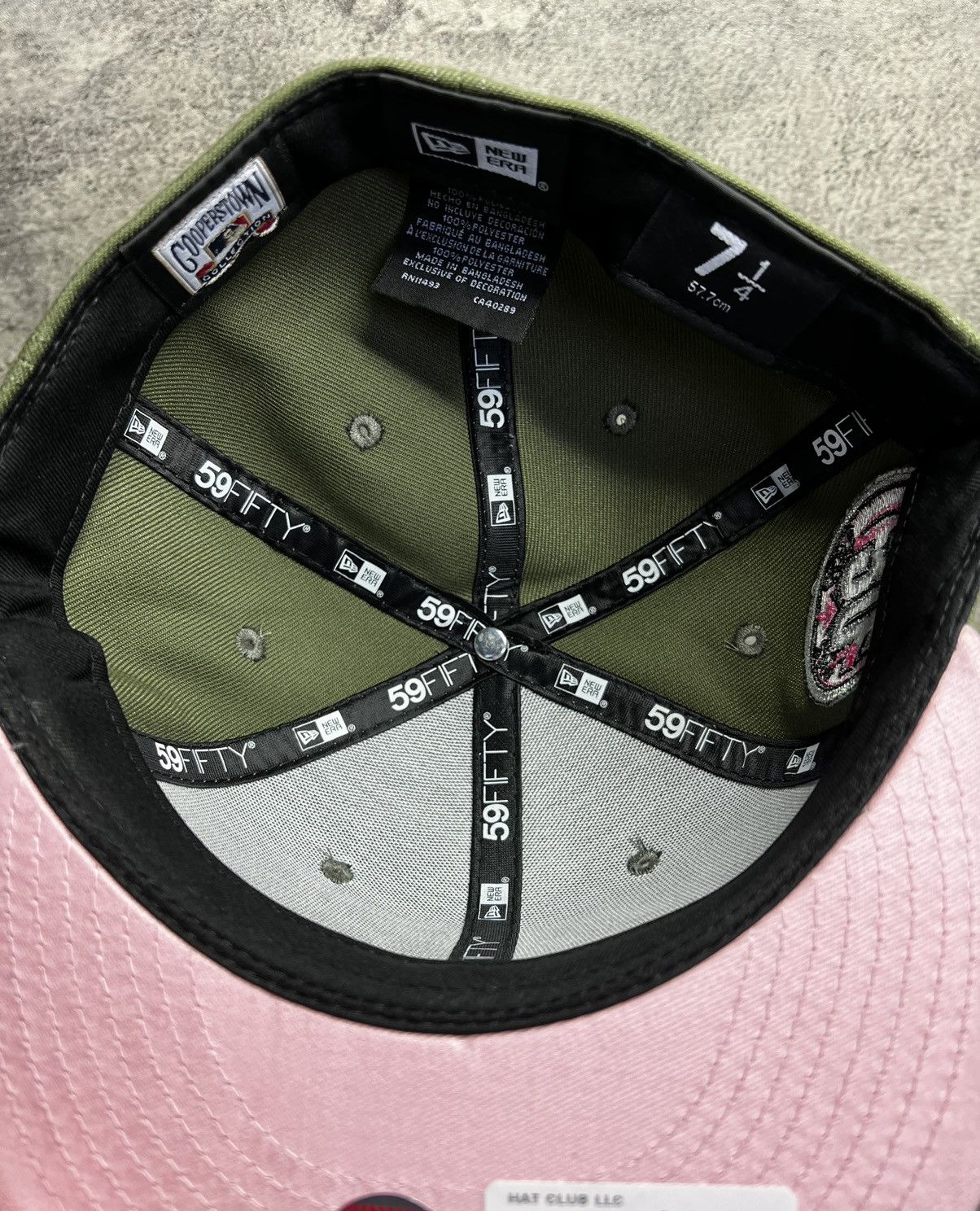 Hat Club × MLB × New Era 🍸 7 1/4 Hat Club Pink Martini Toronto Blue Jays Olive Pink Size ONE SIZE - 7 Thumbnail