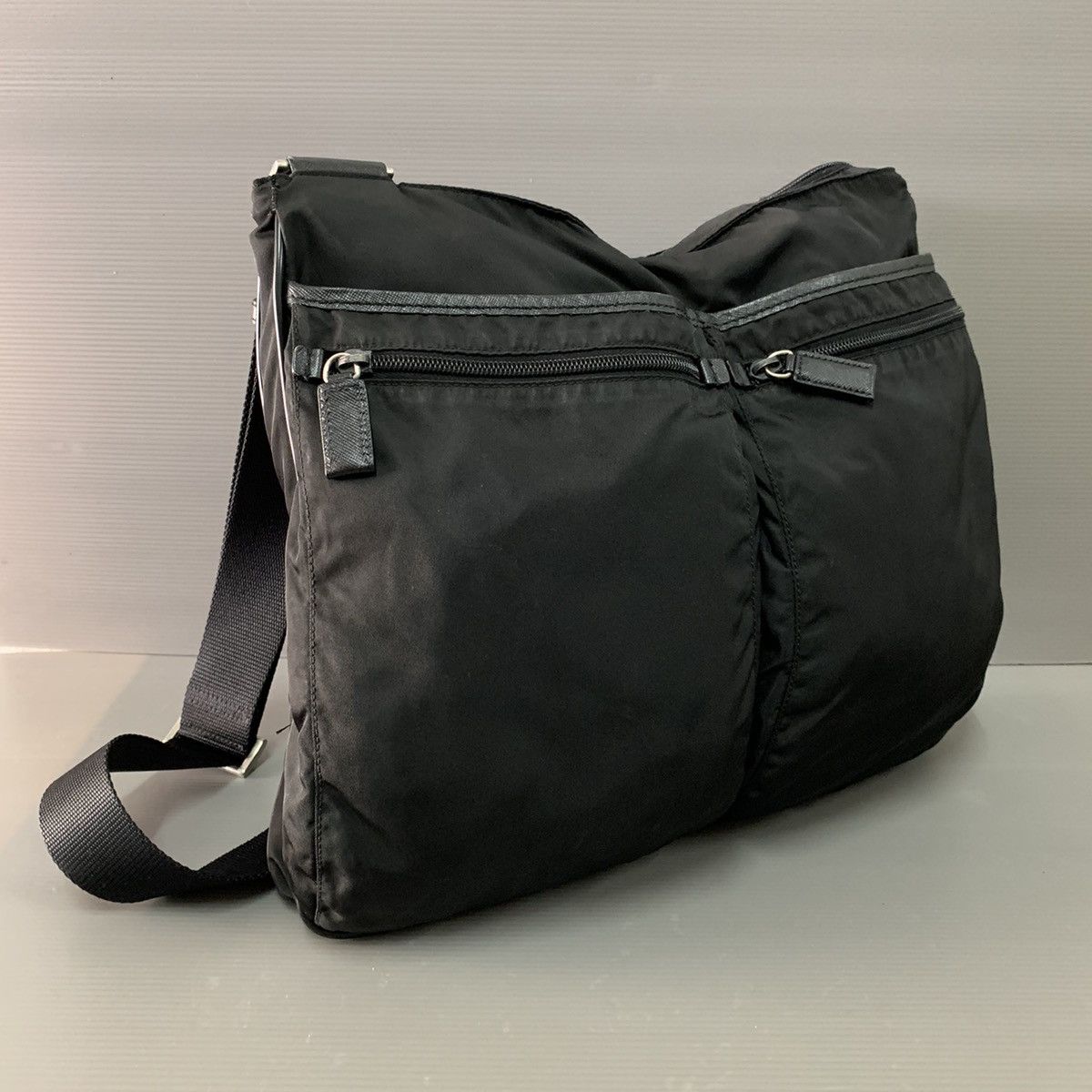 Prada Prada Nylon Mesenger Sling Bag Size ONE SIZE - 4 Thumbnail
