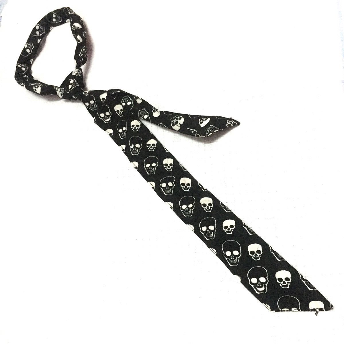 Seditionaries Skull tie like mastermind japan Size ONE SIZE - 2 Thumbnail