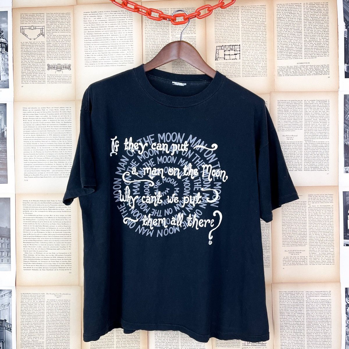 Vintage Vintage 90s “If they can put a man on the moon” Tee Size US L / EU 52-54 / 3 - 1 Thumbnail