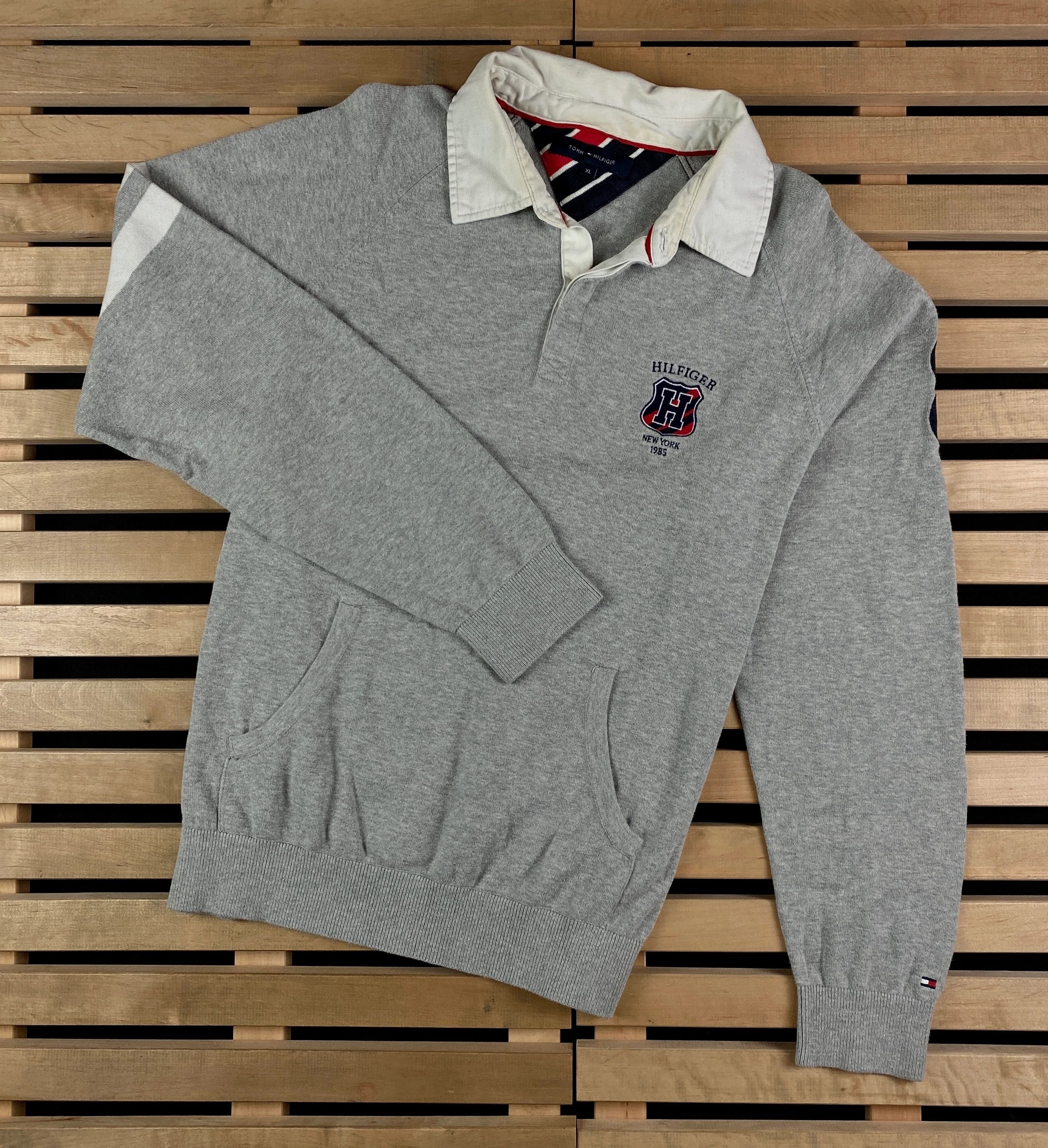 Tommy Hilfiger × Vintage Mens Rugby Sweatshirt Tommy Hilfiger Vintage Size XL Size US XL / EU 56 / 4 - 1 Thumbnail