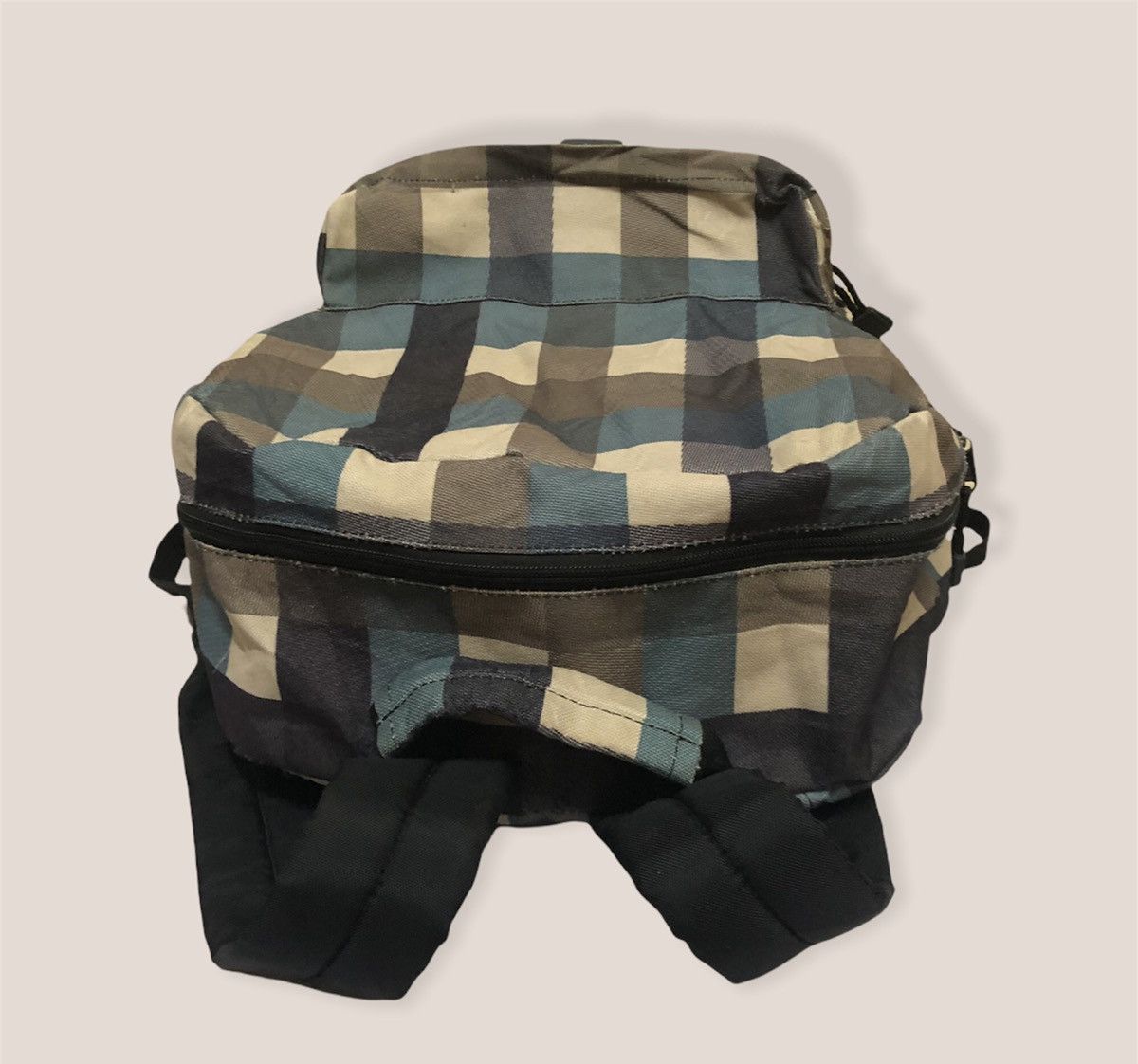 Checkered Design Backpack By Yakpak