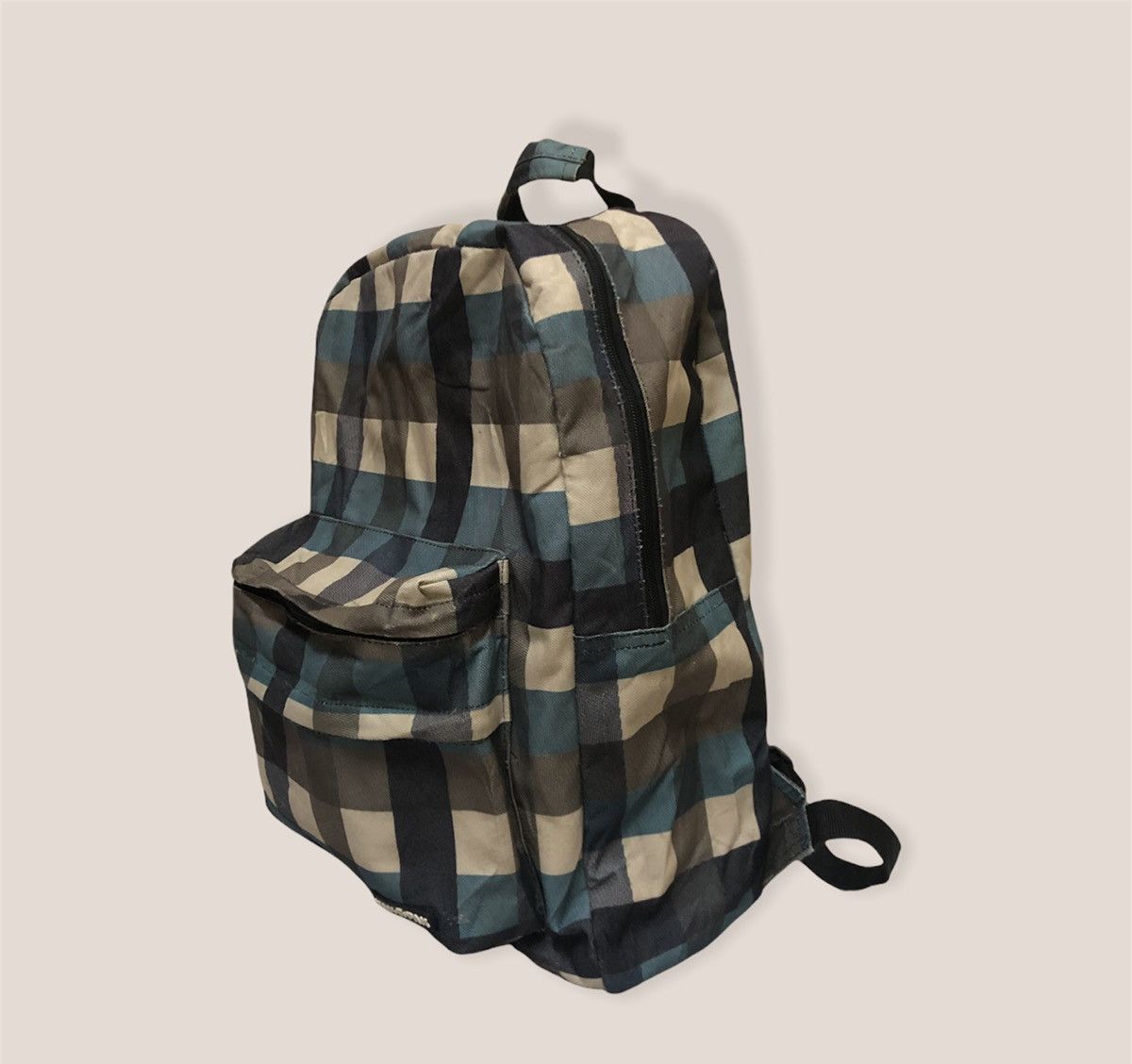 Checkered Design Backpack By Yakpak