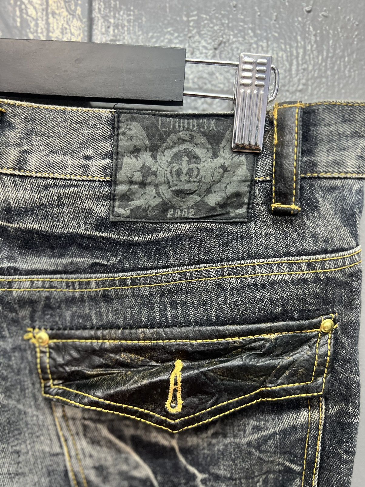 Japanese Brand LOWBOX FLARE DENIM JEANS SIZE 34 Size US 34 / EU 50 - 9 Thumbnail