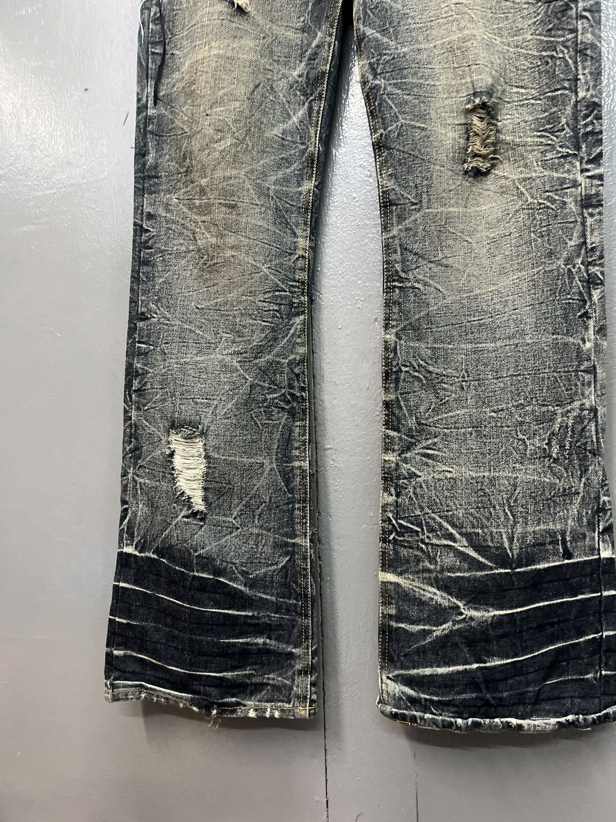 Japanese Brand LOWBOX FLARE DENIM JEANS SIZE 34 Size US 34 / EU 50 - 6 Thumbnail