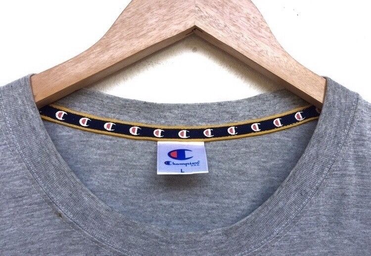 Champion × Vintage 🔥Champion T Shirts Size US M / EU 48-50 / 2 - 3 Thumbnail