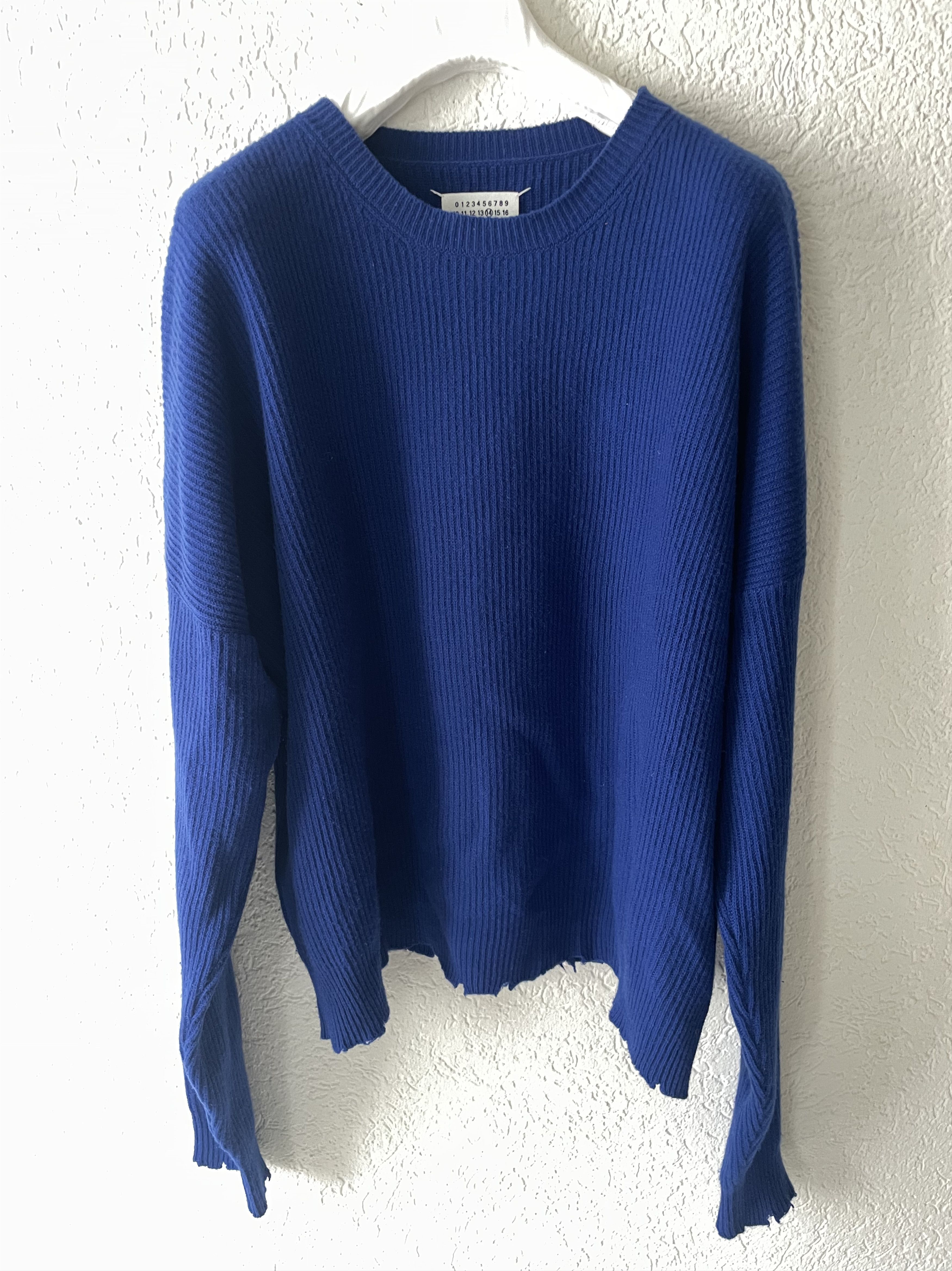 image of Maison Margiela Margiela Oversized Cashmere Pull in Blue, Men's (Size Small)