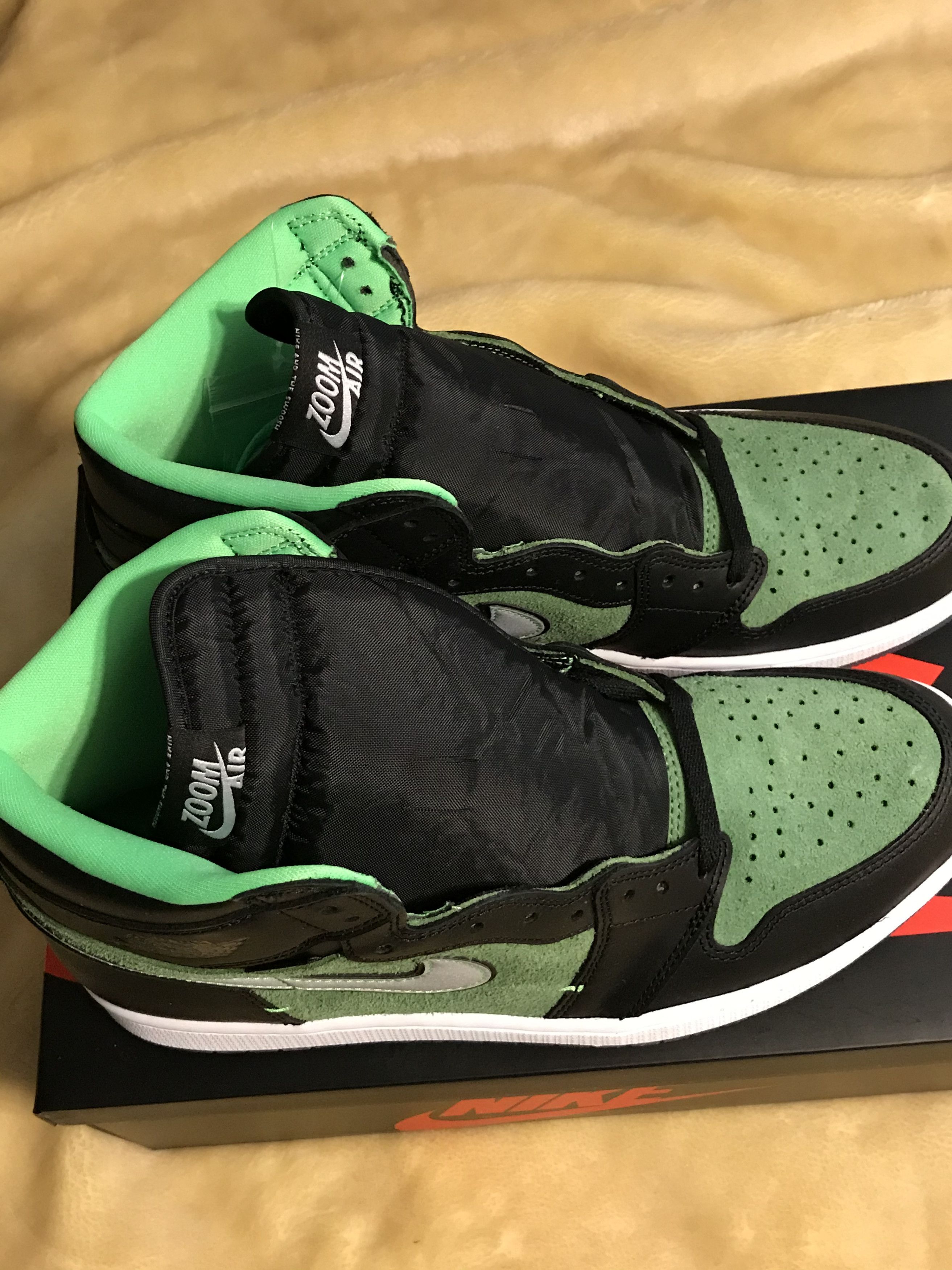 Jordan Brand Jordan 1 retro high Zoom Zen Green BNIB Size US 12 / EU 45 - 10 Thumbnail