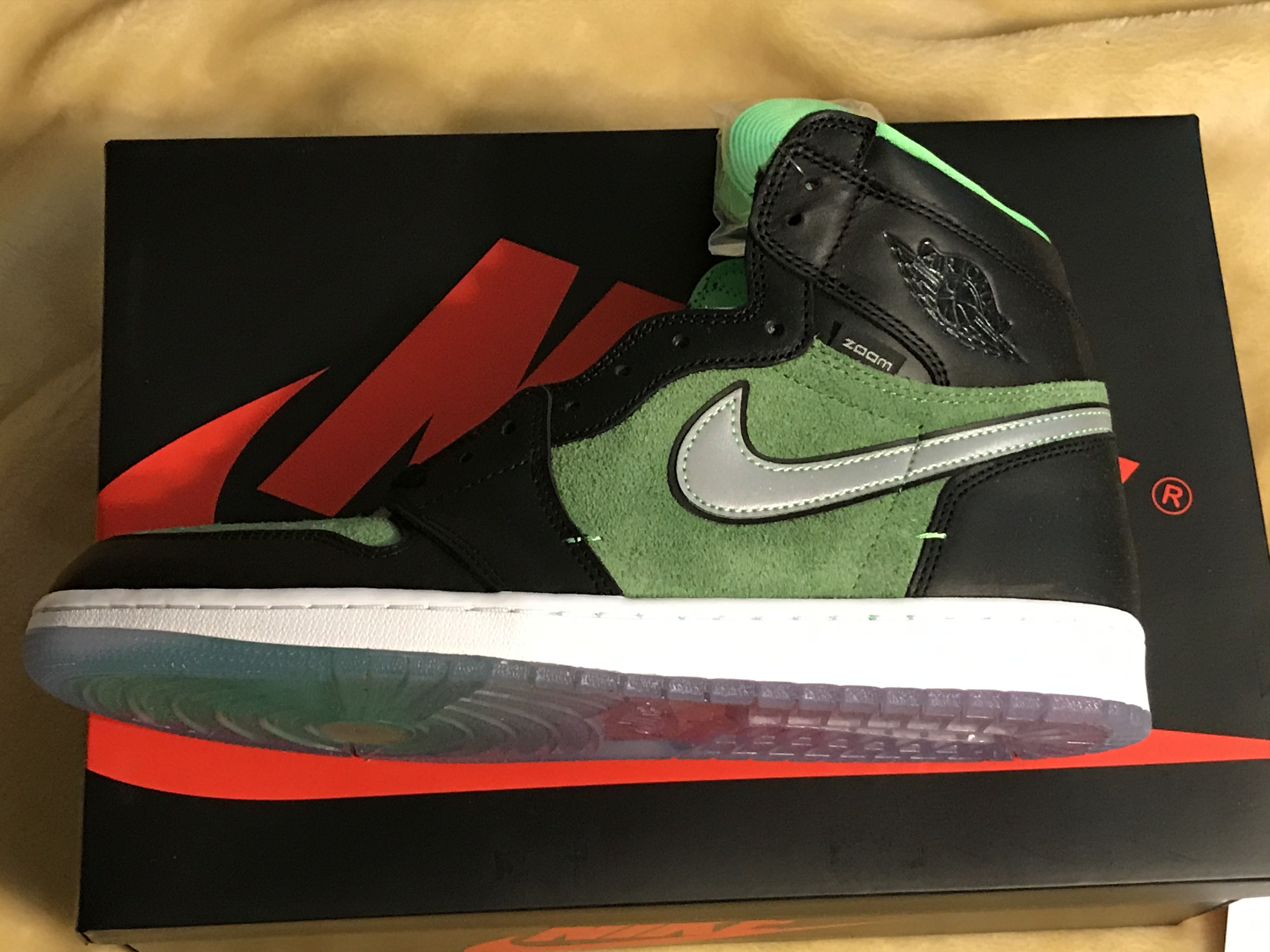 Jordan Brand Jordan 1 retro high Zoom Zen Green BNIB Size US 12 / EU 45 - 2 Thumbnail