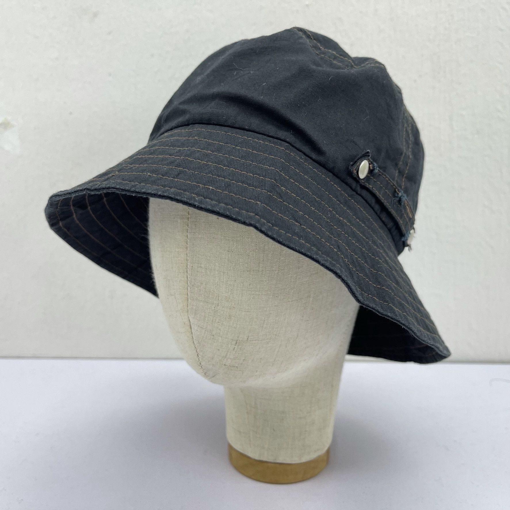 Uniqlo Uniqlo Plain Bucket Hats-BH3167 Size ONE SIZE - 2 Thumbnail
