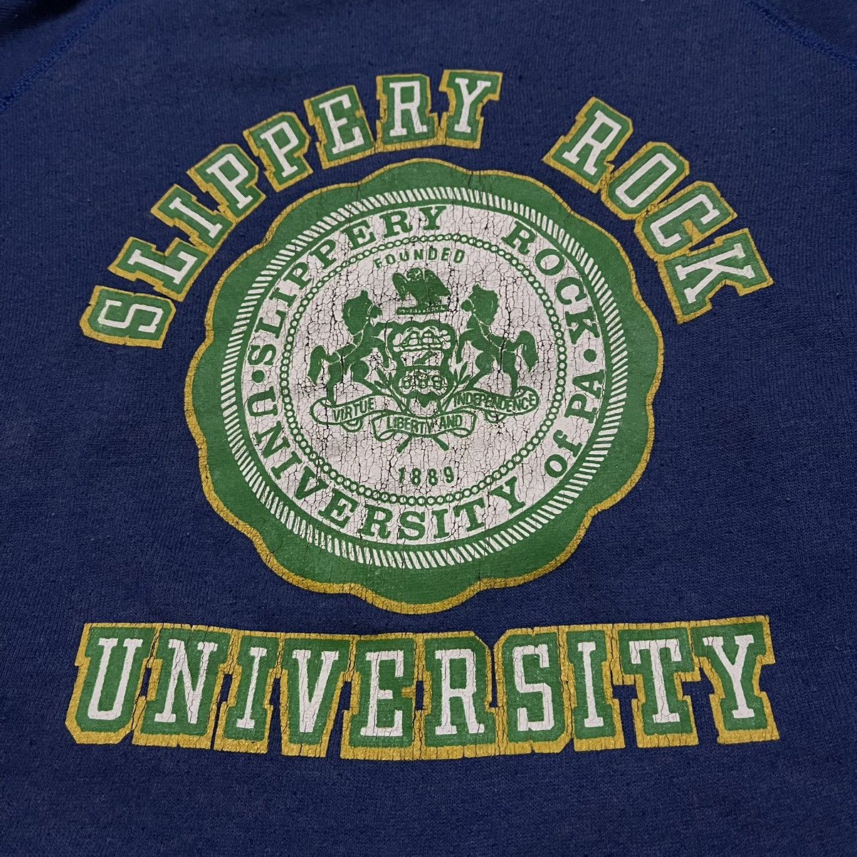 Vintage Vintage 90s Slippery rock university sweatshirt pullover Size US M / EU 48-50 / 2 - 2 Thumbnail