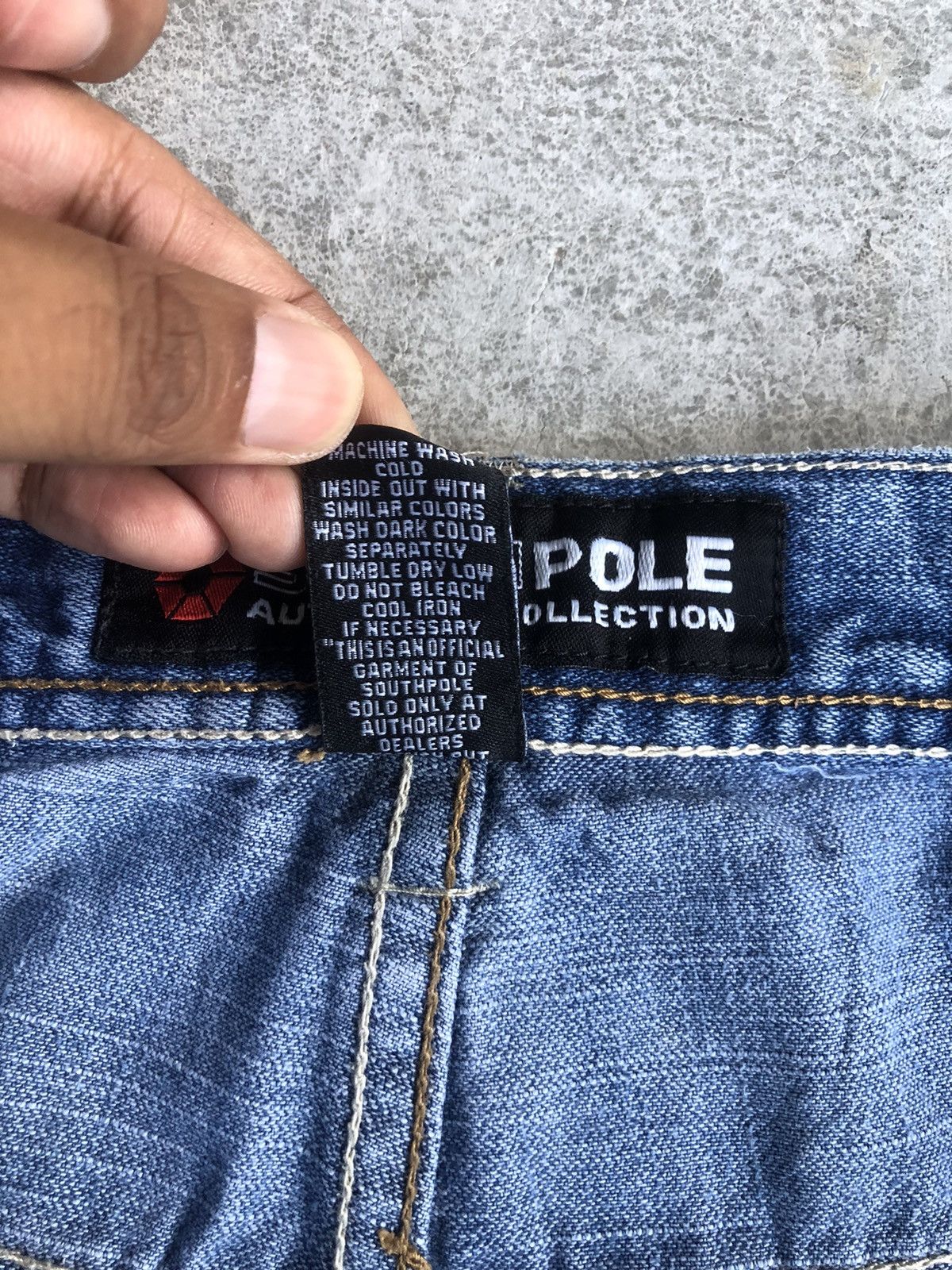 Southpole Southpole Embroidered Baggy hip jop Distressed Jeans Size US 31 - 17 Thumbnail