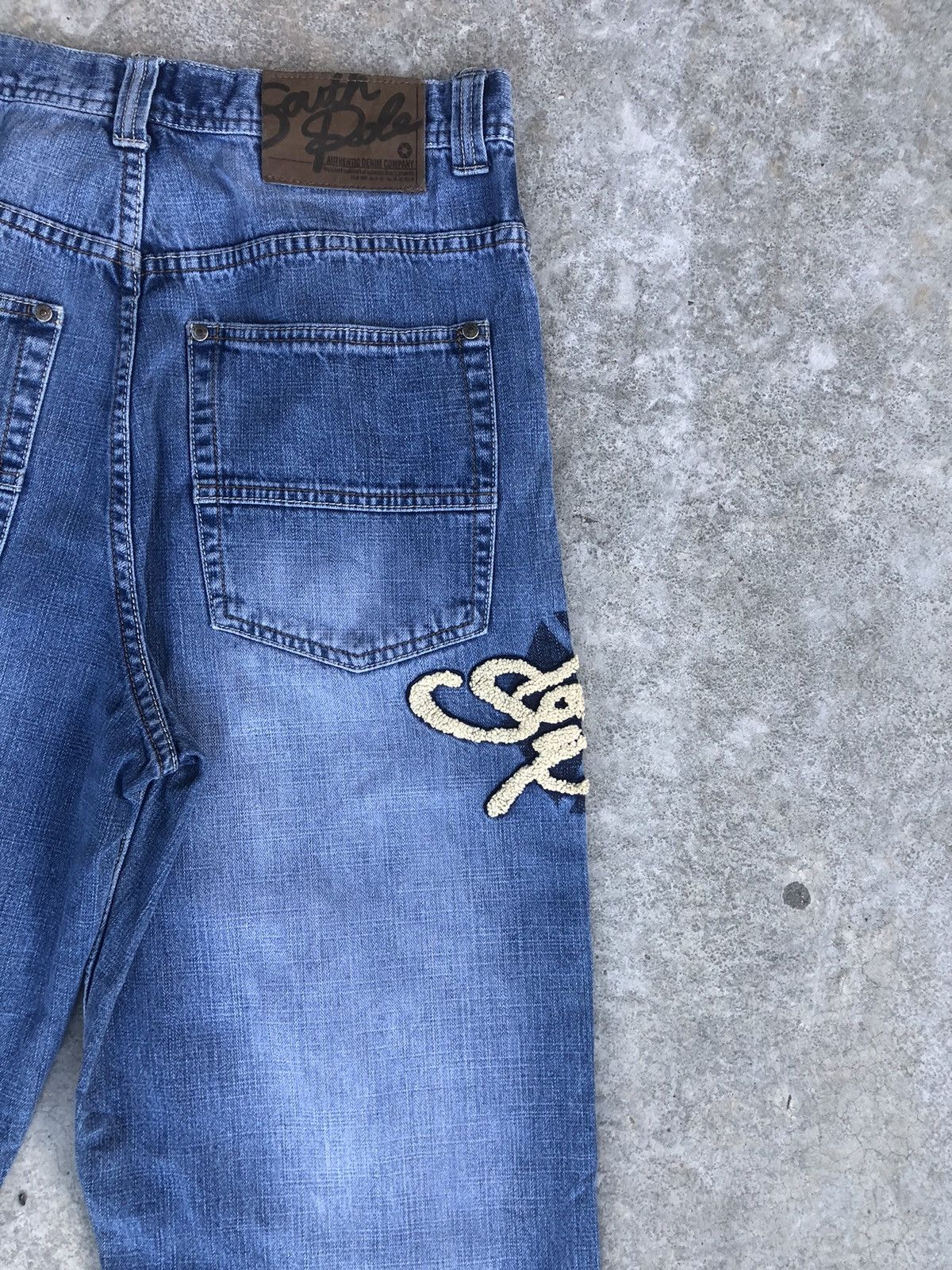 Southpole Southpole Embroidered Baggy hip jop Distressed Jeans Size US 31 - 10 Thumbnail