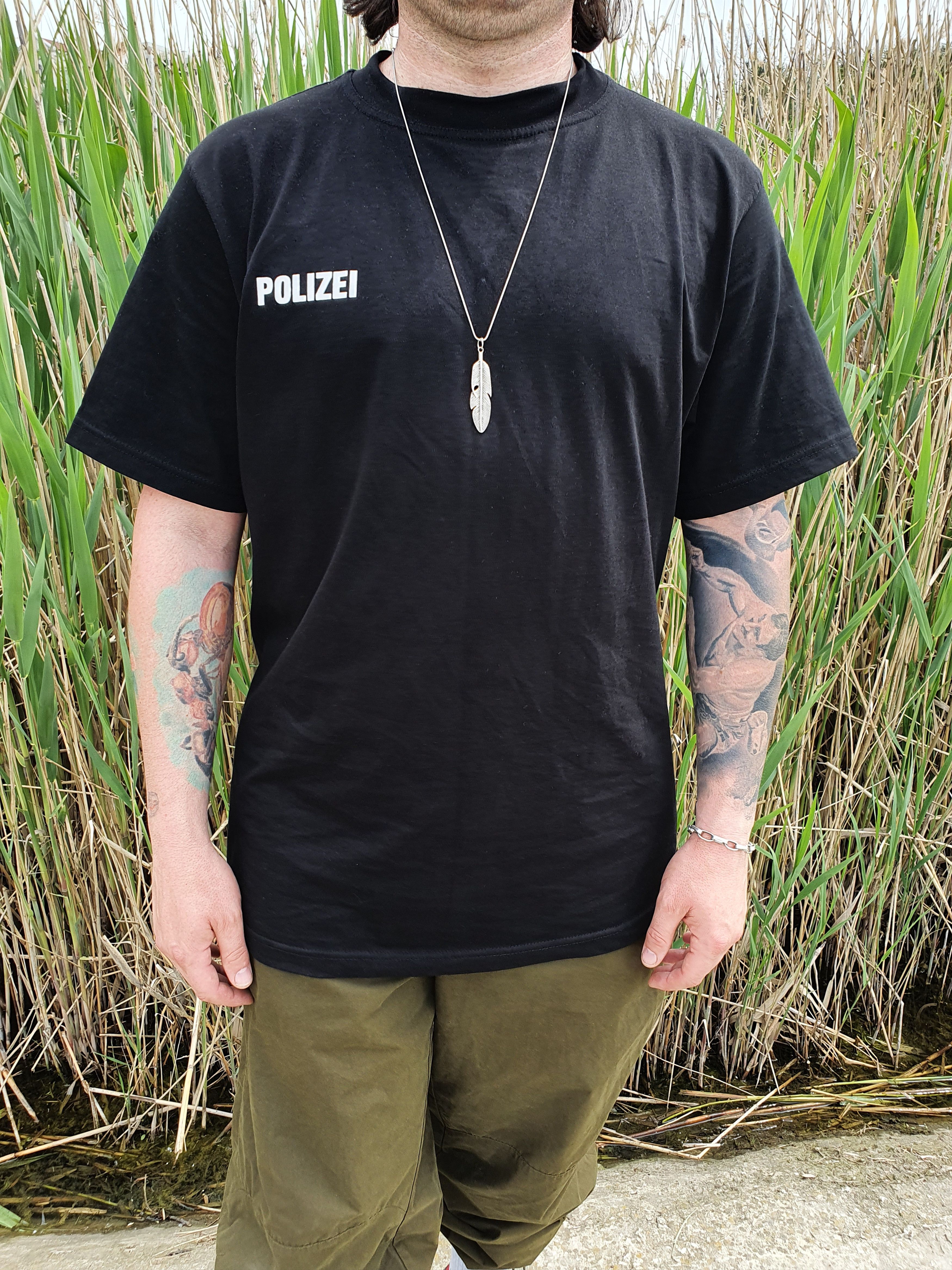Vintage 90s Polizei Print Tee Shirt Vetements Style seen on Kanye Size US XL / EU 56 / 4 - 8 Thumbnail