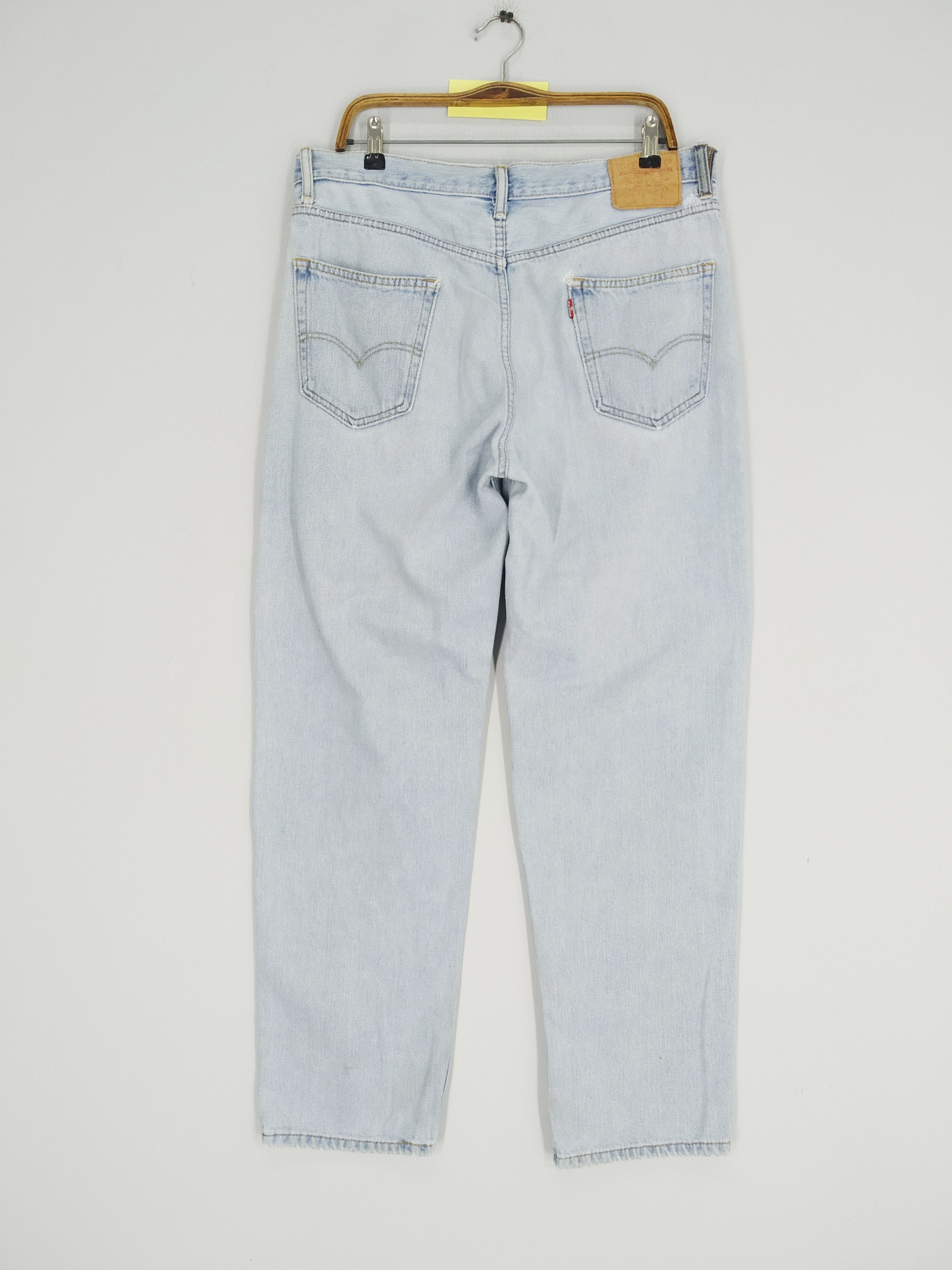 Jean Size 37 Vintage Levi's Faded Blue Jeans Relaxing Denim Jeans Size US 37 - 2 Thumbnail