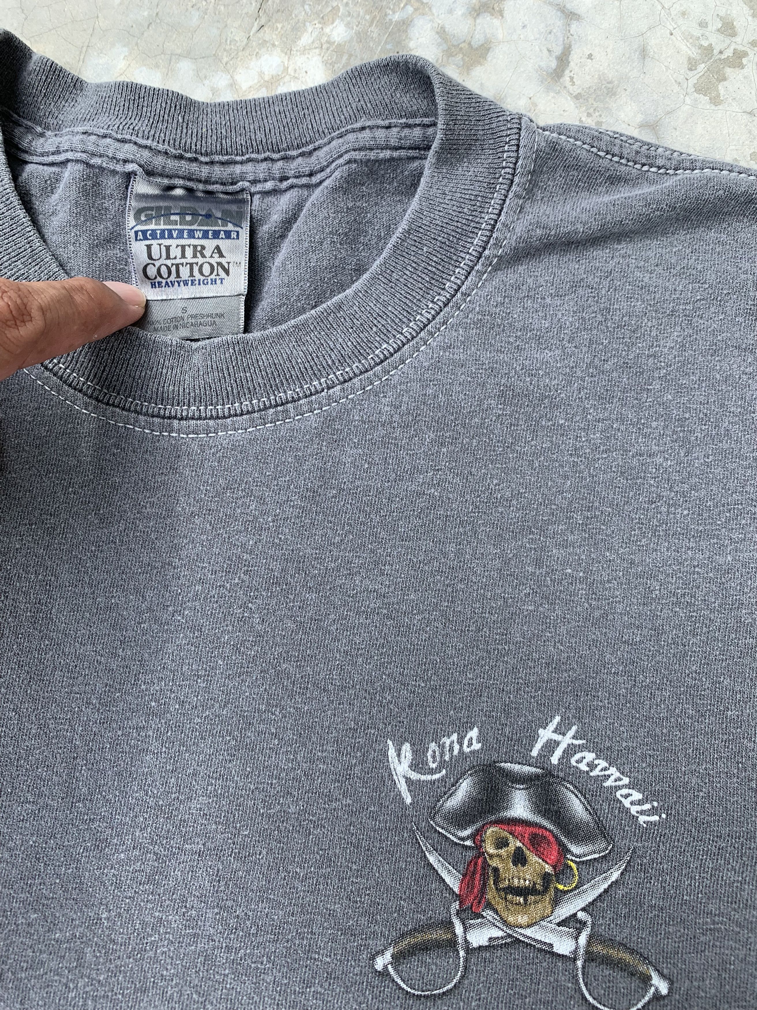 Vintage Vintage Kona Hawaii Pirate Logo Tshirt Size US S / EU 44-46 / 1 - 4 Thumbnail