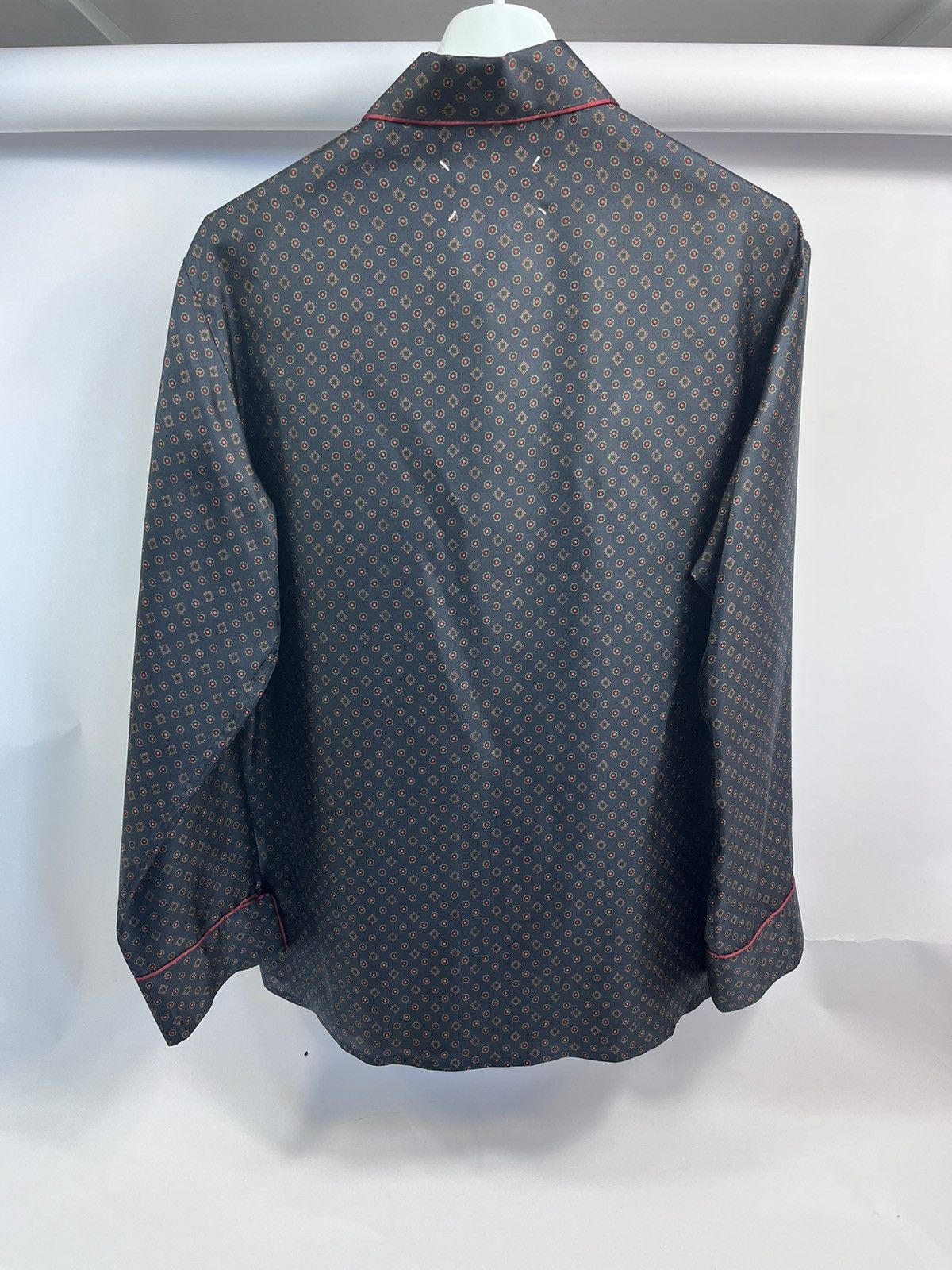 Maison Margiela MAISON MARGIELA SILK SHIRT Size US XL / EU 56 / 4 - 2 Thumbnail