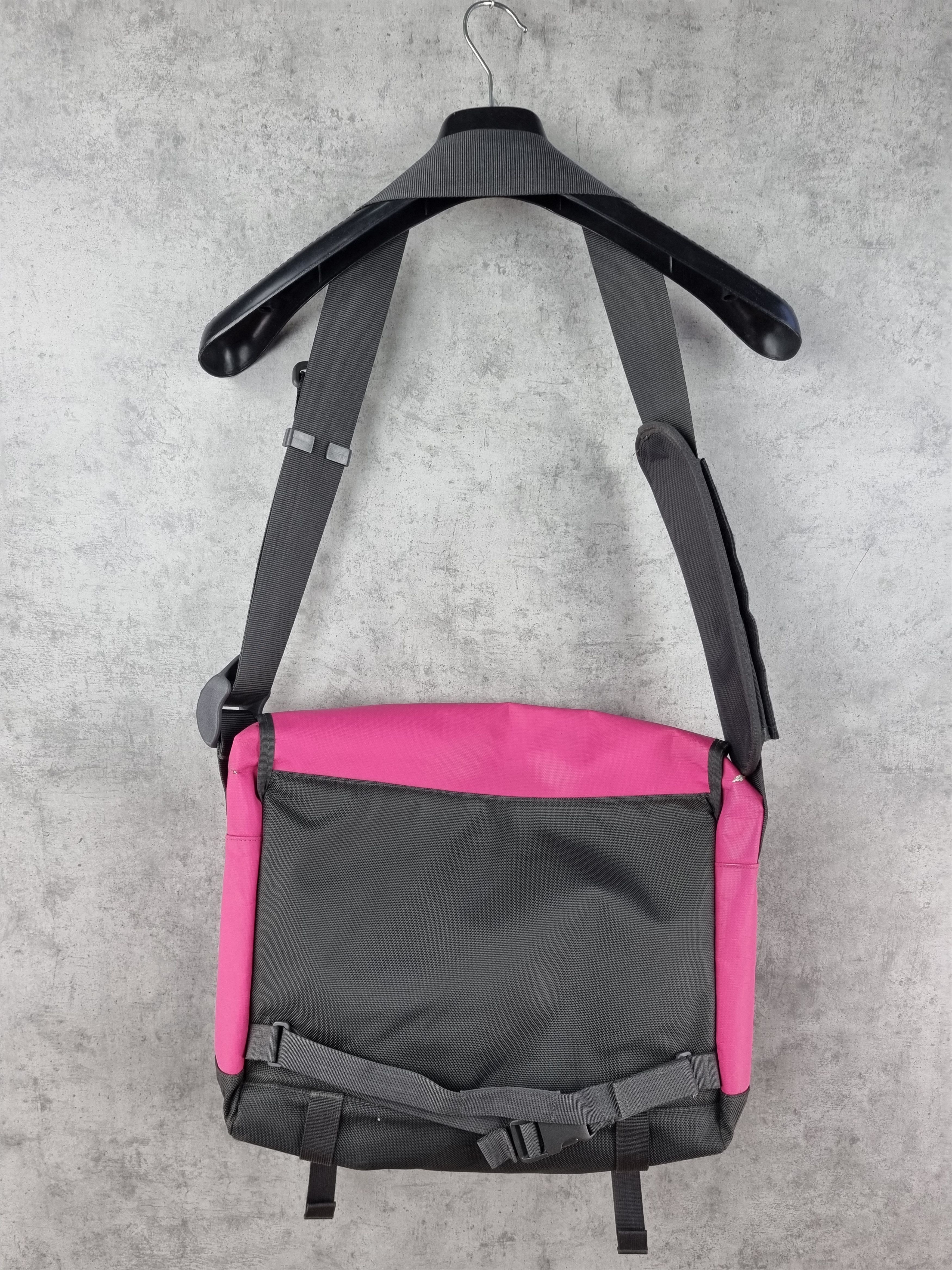 The North Face Rare The North face Expedition Cross Body bag Messenger Size ONE SIZE - 3 Thumbnail