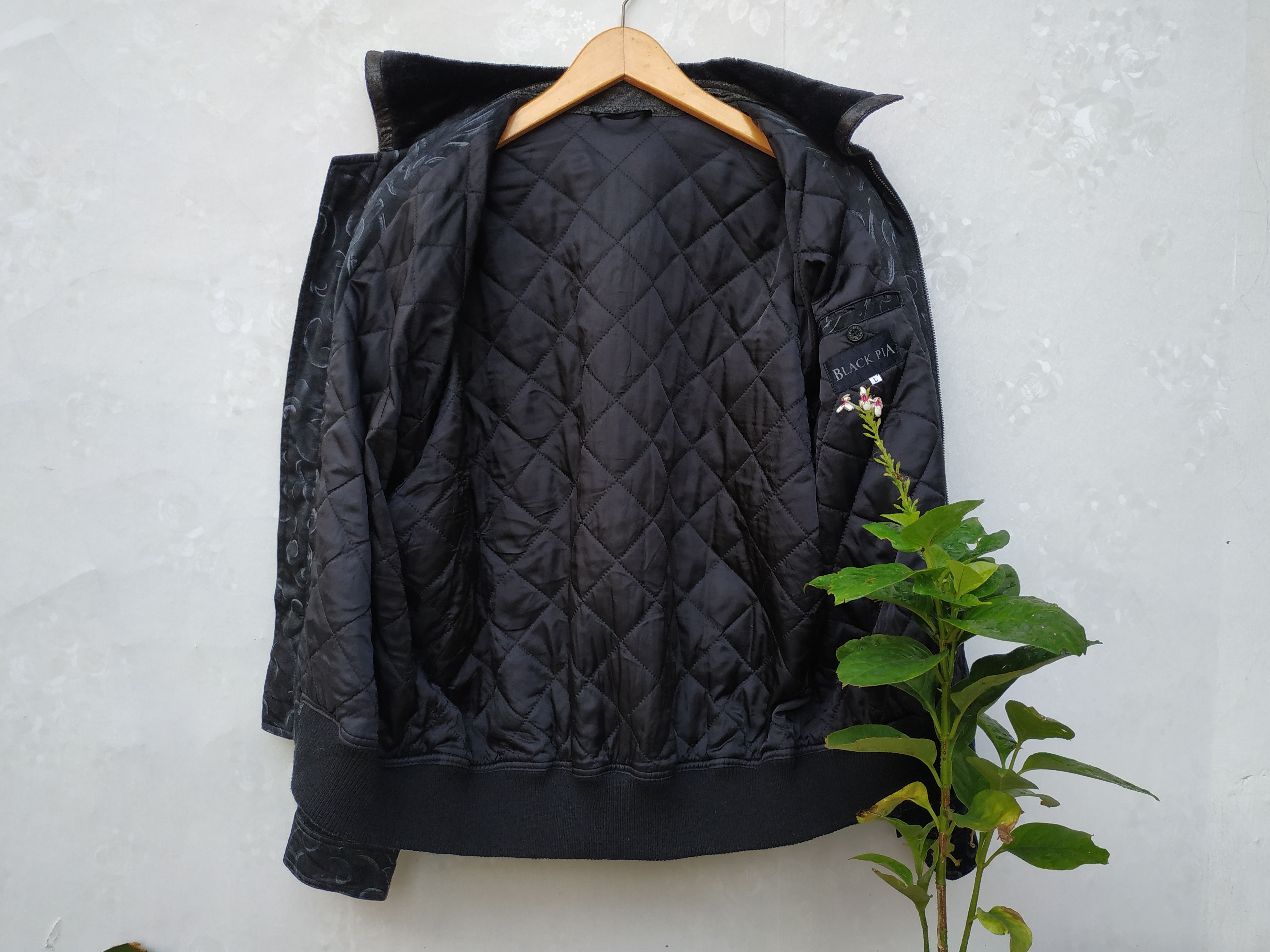 Japanese Brand 90's Made In Japan Black PIA Ethnic Bomber Jacket Size US L / EU 52-54 / 3 - 10 Thumbnail