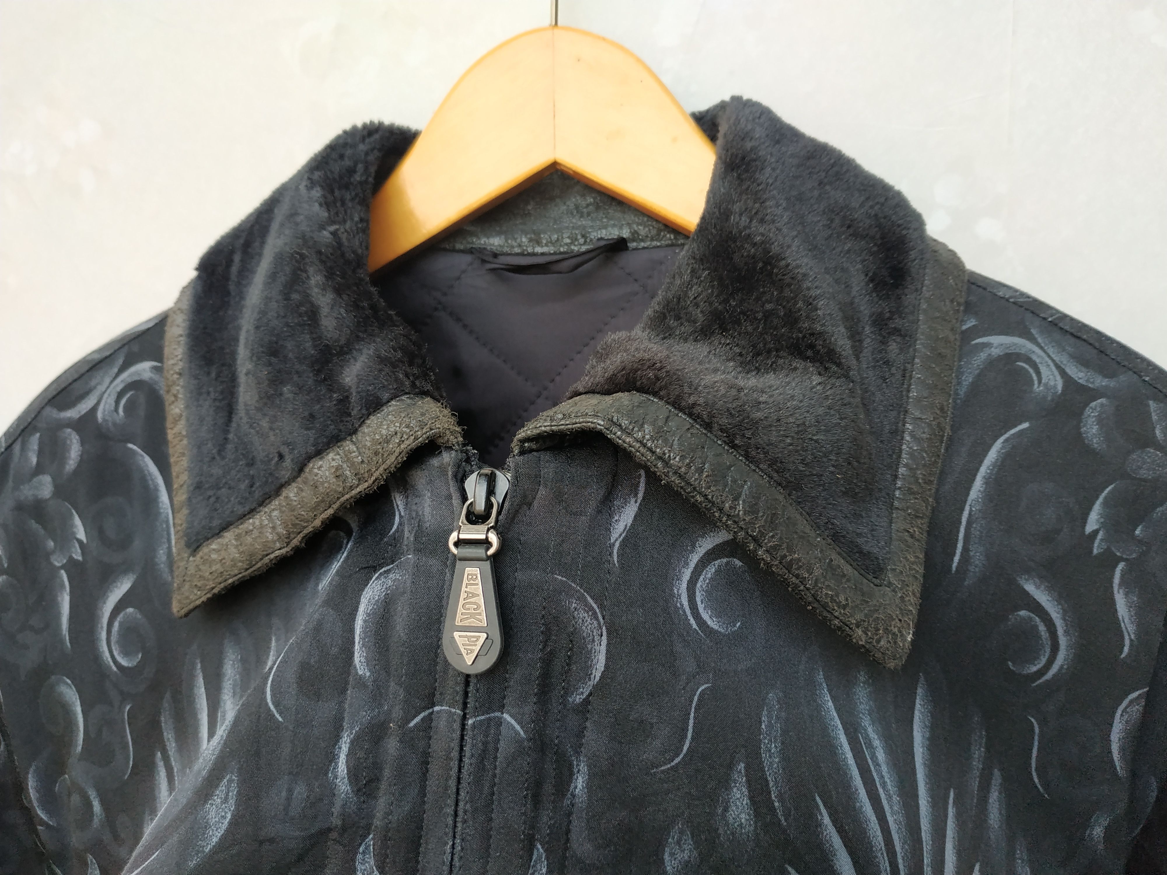 Japanese Brand 90's Made In Japan Black PIA Ethnic Bomber Jacket Size US L / EU 52-54 / 3 - 8 Thumbnail