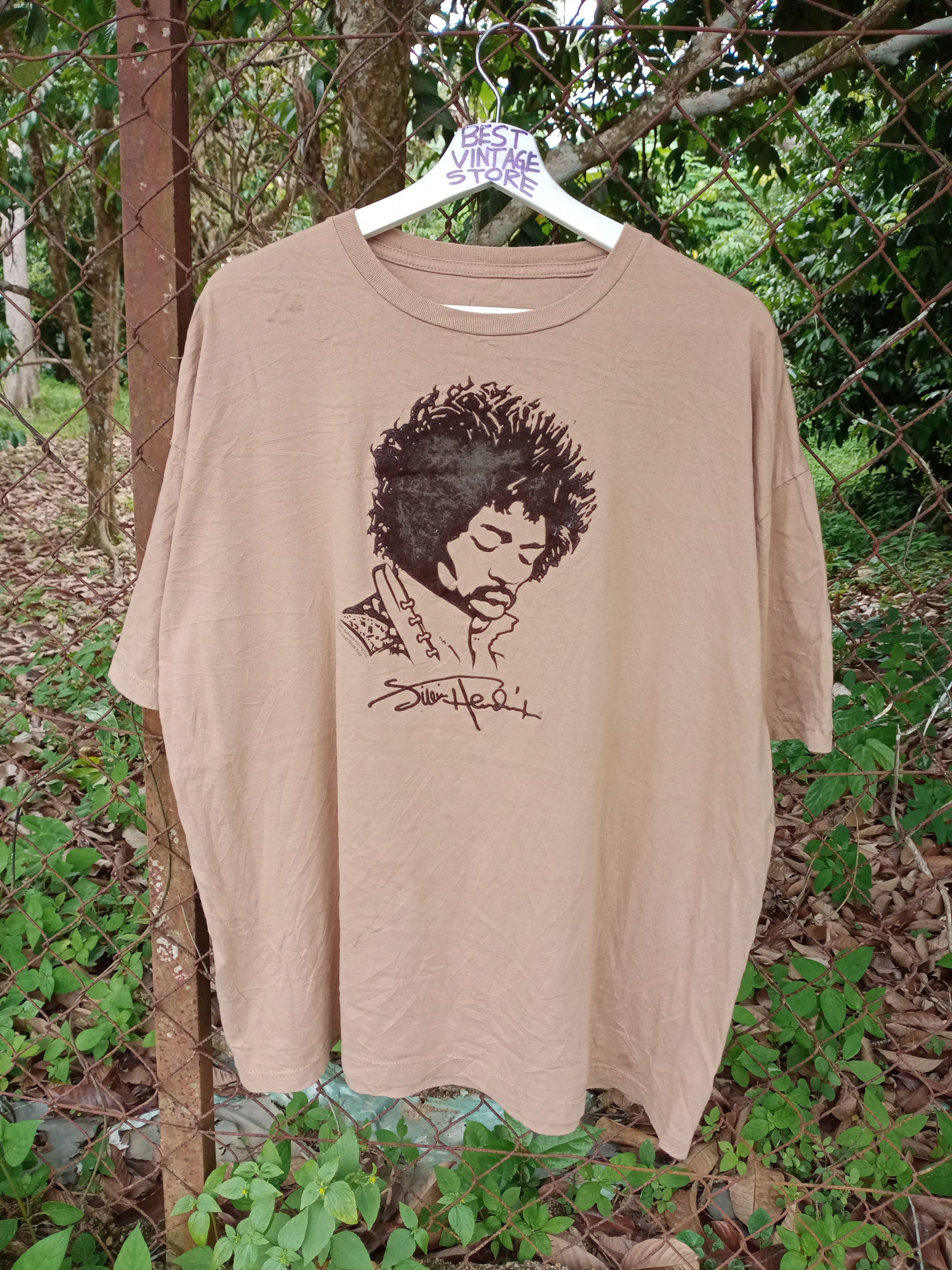 Band Tees Vintage Jimi Hendrix Guitarist Rocks Legendary Shirt Size US XL / EU 56 / 4 - 2 Thumbnail