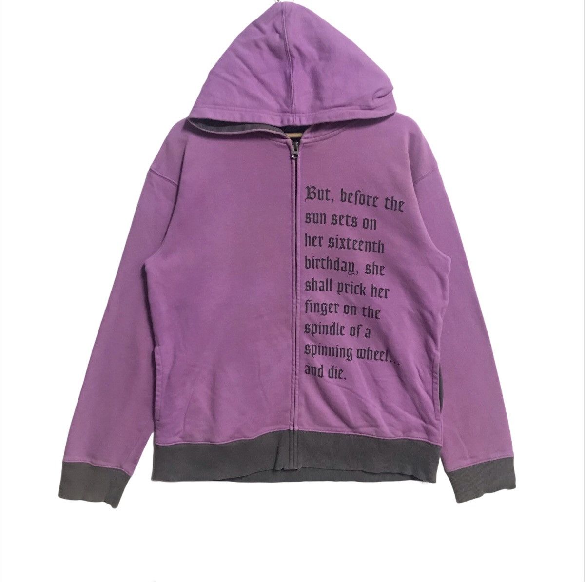 Cartoon Network Sleeping Beauty Hoodie Sweatshirt Tokyo Disney Resort Size US L / EU 52-54 / 3 - 2 Thumbnail