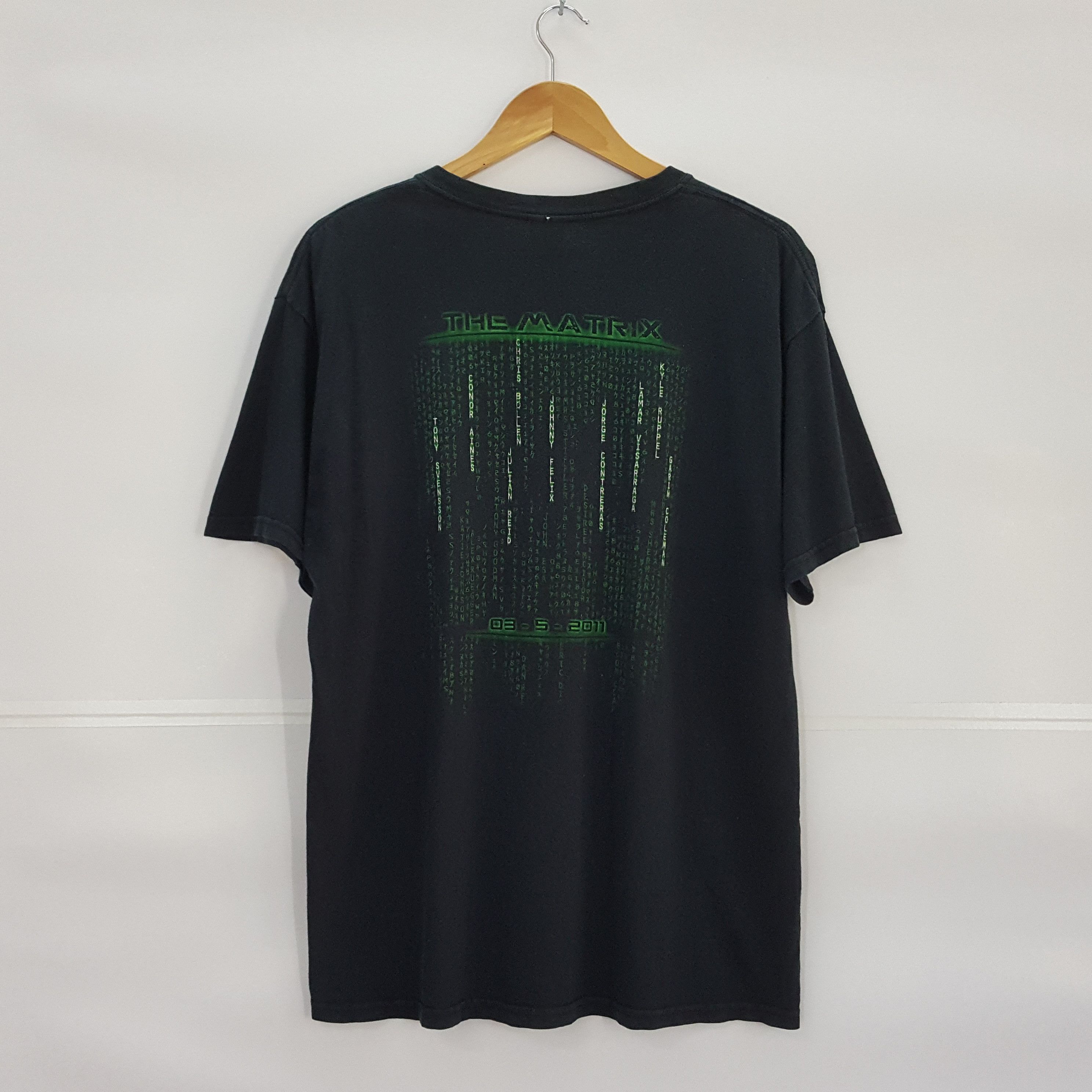 Vintage Vintage THE MATRIX movie style design t-shirt Size US L / EU 52-54 / 3 - 1 Thumbnail