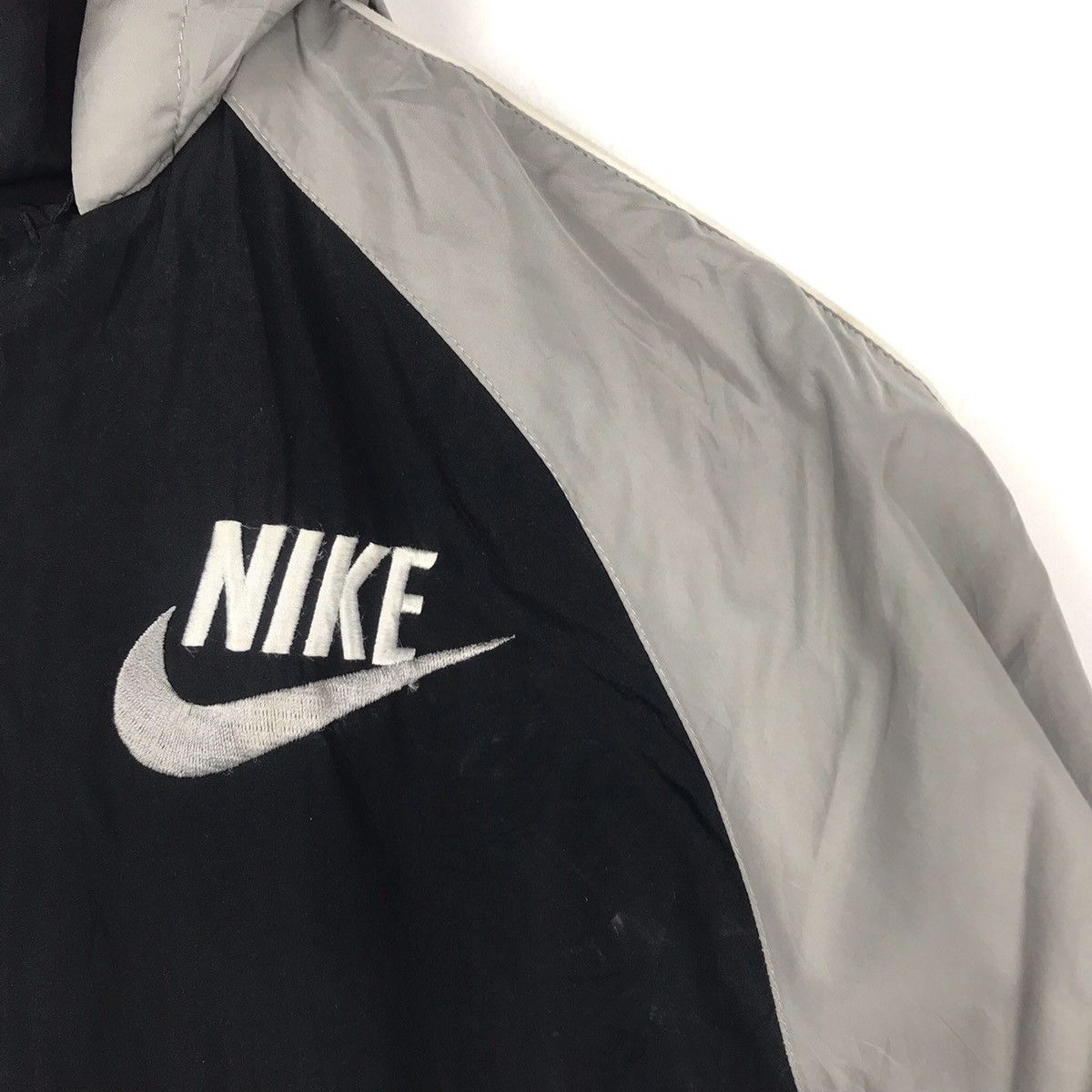 Nike × Vintage Vintage Nike Hoodie Jacket Embroidery Logo Fashion Sweater Size US M / EU 48-50 / 2 - 2 Thumbnail