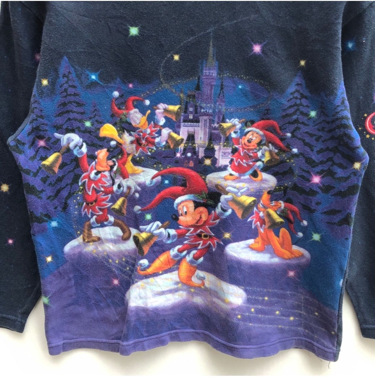 Disney 90s CHRISTMAS FANTASY TOKYO DISNEYLAND Sweatshirt #0380-08 Size S / US 4 / IT 40 - 2 Thumbnail