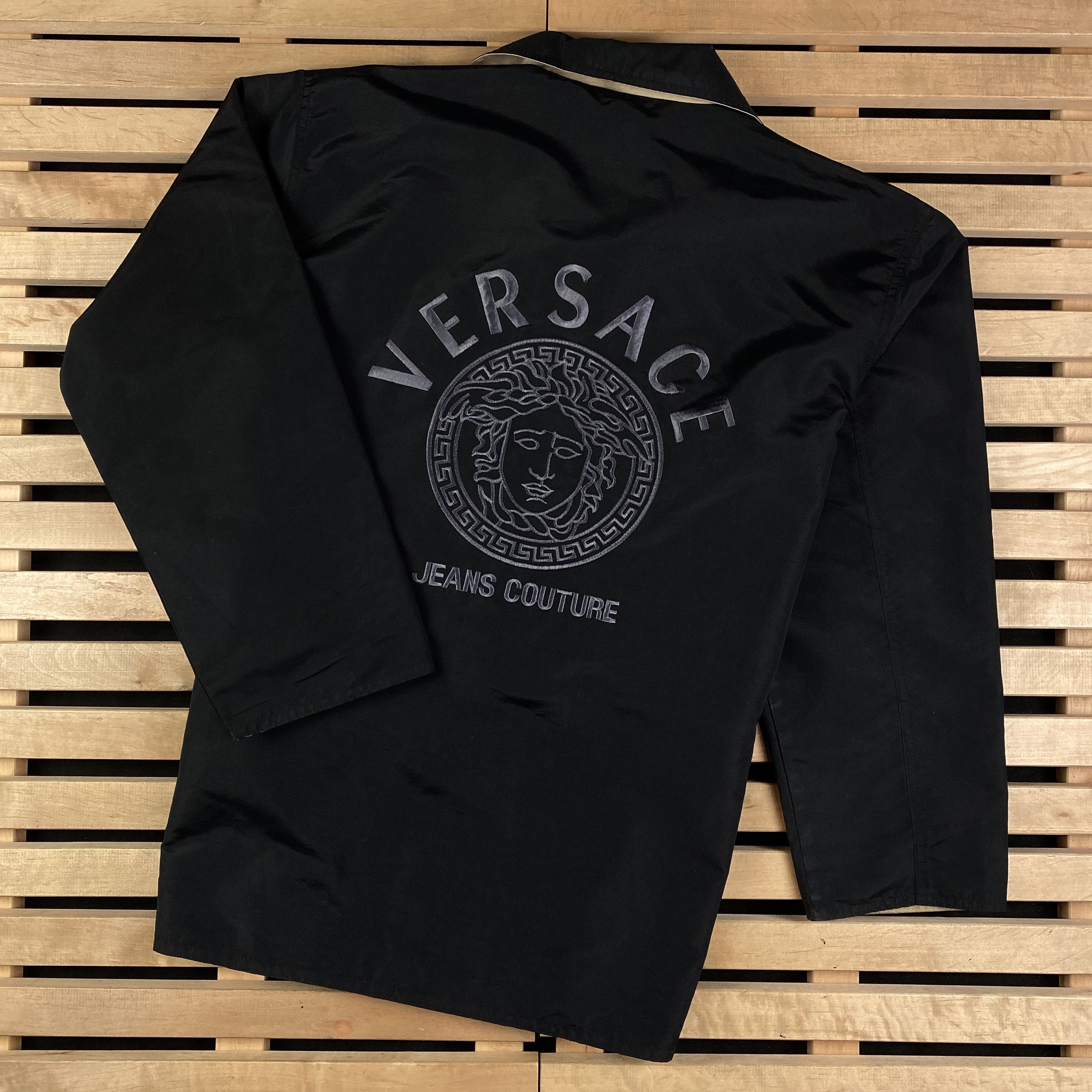 Versace × Versace Jeans Couture × Vintage Reversible Jacket Versace Jeans Couture Big Logo Size XL Size US XL / EU 56 / 4 - 16 Thumbnail