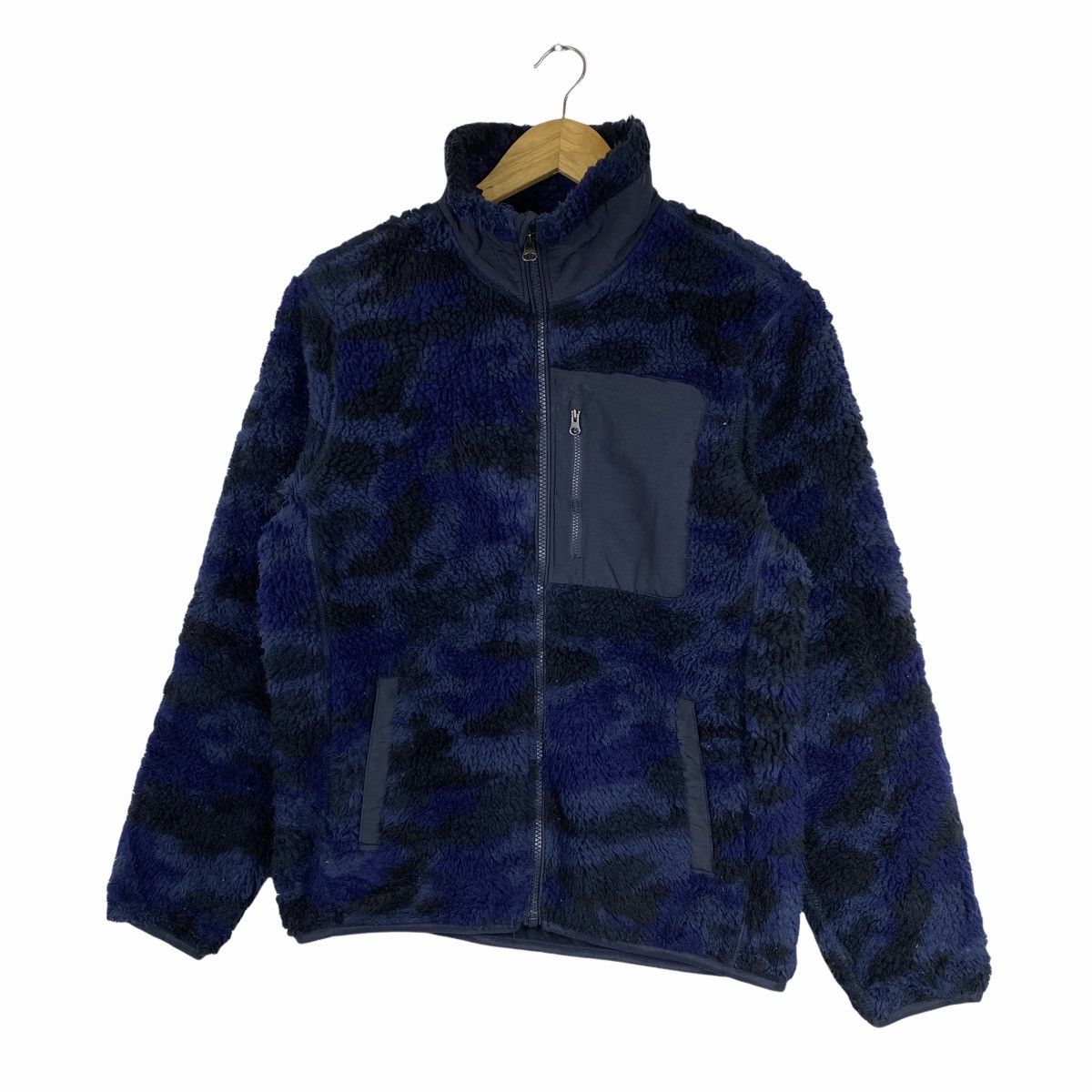 Japanese Brand × Uniqlo UNIQLO Sherpa Fleece Camo Army Classic Retro-X Sweater Size US S / EU 44-46 / 1 - 4 Thumbnail