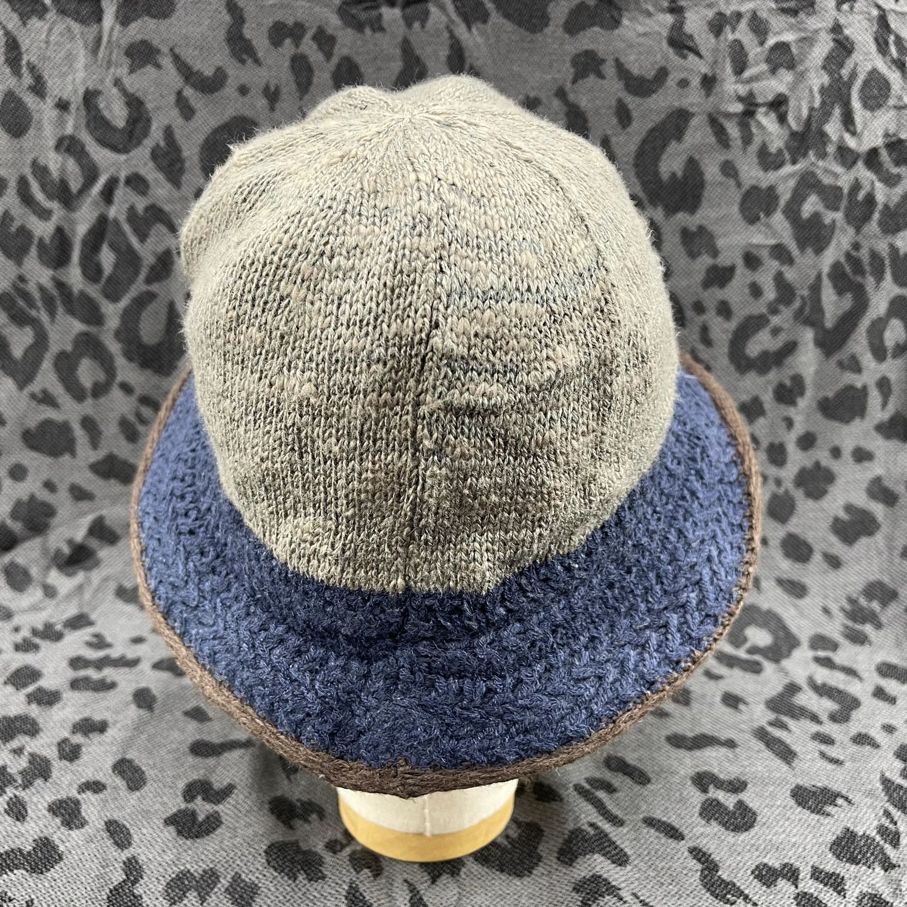 Japanese Brand Basiquenti Nice Design Bucket Hats - BH3247 Size ONE SIZE - 5 Thumbnail