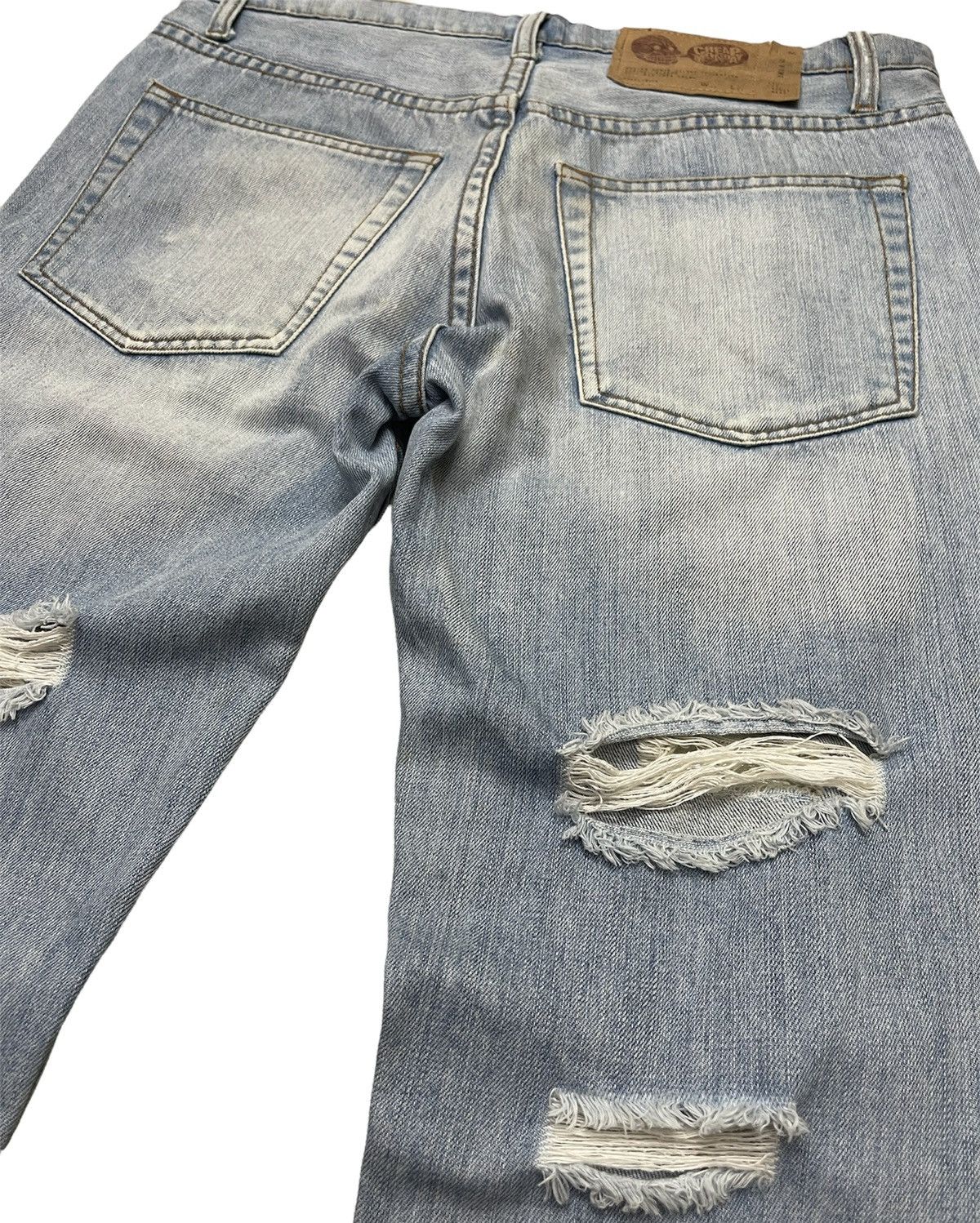 Cheap Monday Cheap Monday Over Min Doda Kropp Distressed design denim Size US 33 - 5 Thumbnail