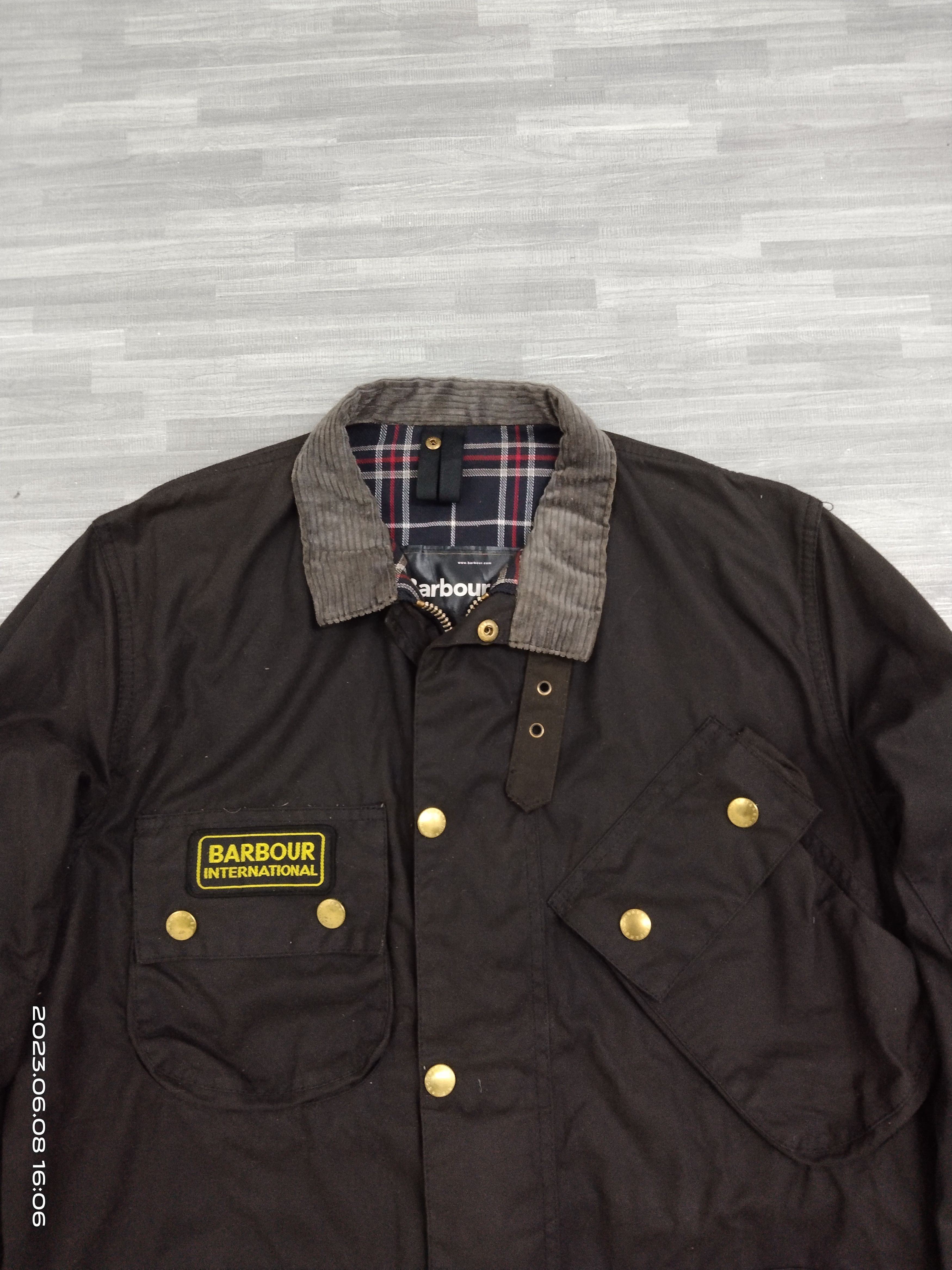 Barbour BARBOUR BLACK WAXED INTERNATIONAL MADE IN ENGLAND JACKET Size US M / EU 48-50 / 2 - 3 Thumbnail