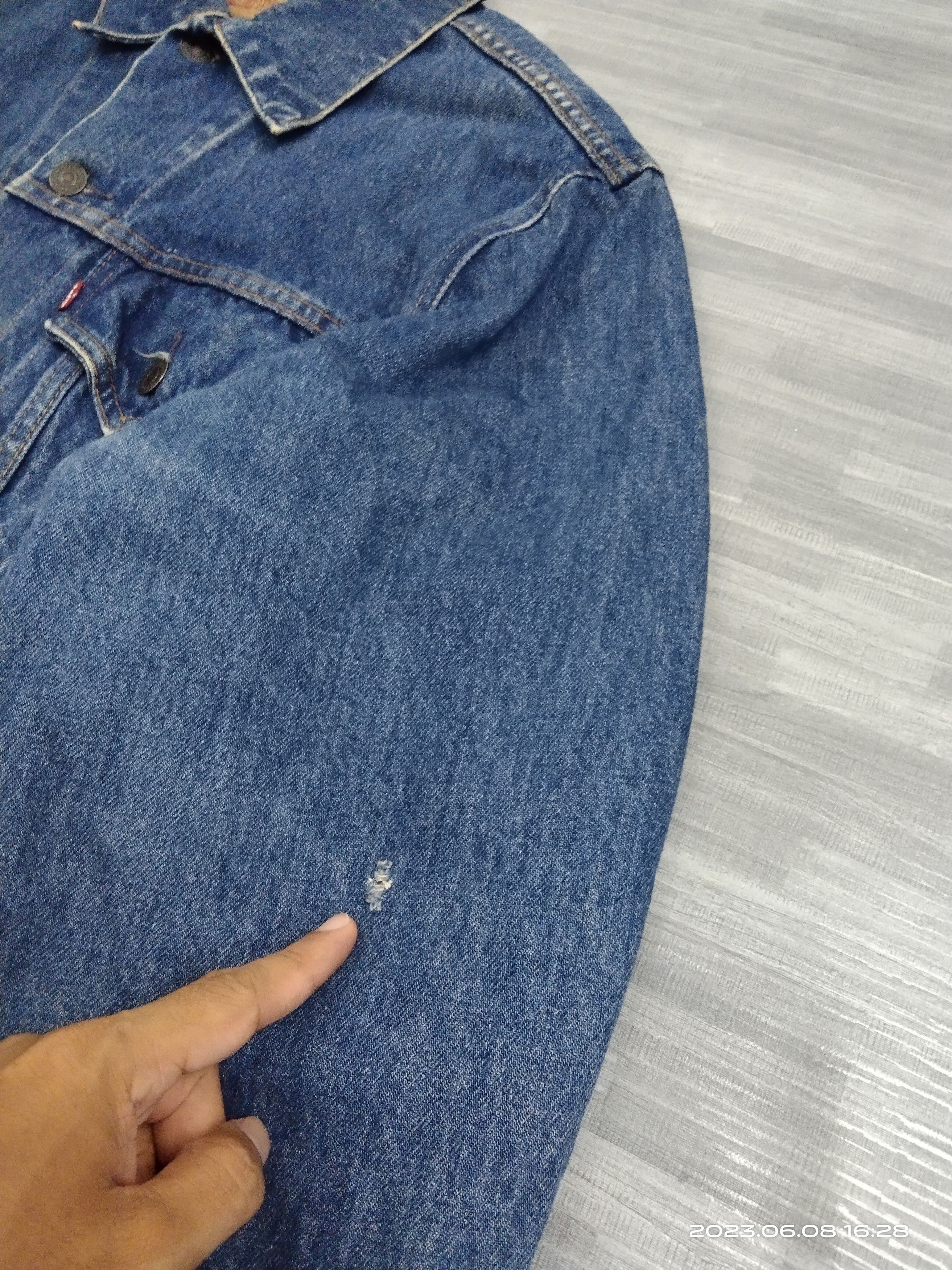 Levi's × Vintage SiCK VINTAGE 90s LEVIS DENIM JACKET Size US L / EU 52-54 / 3 - 4 Thumbnail