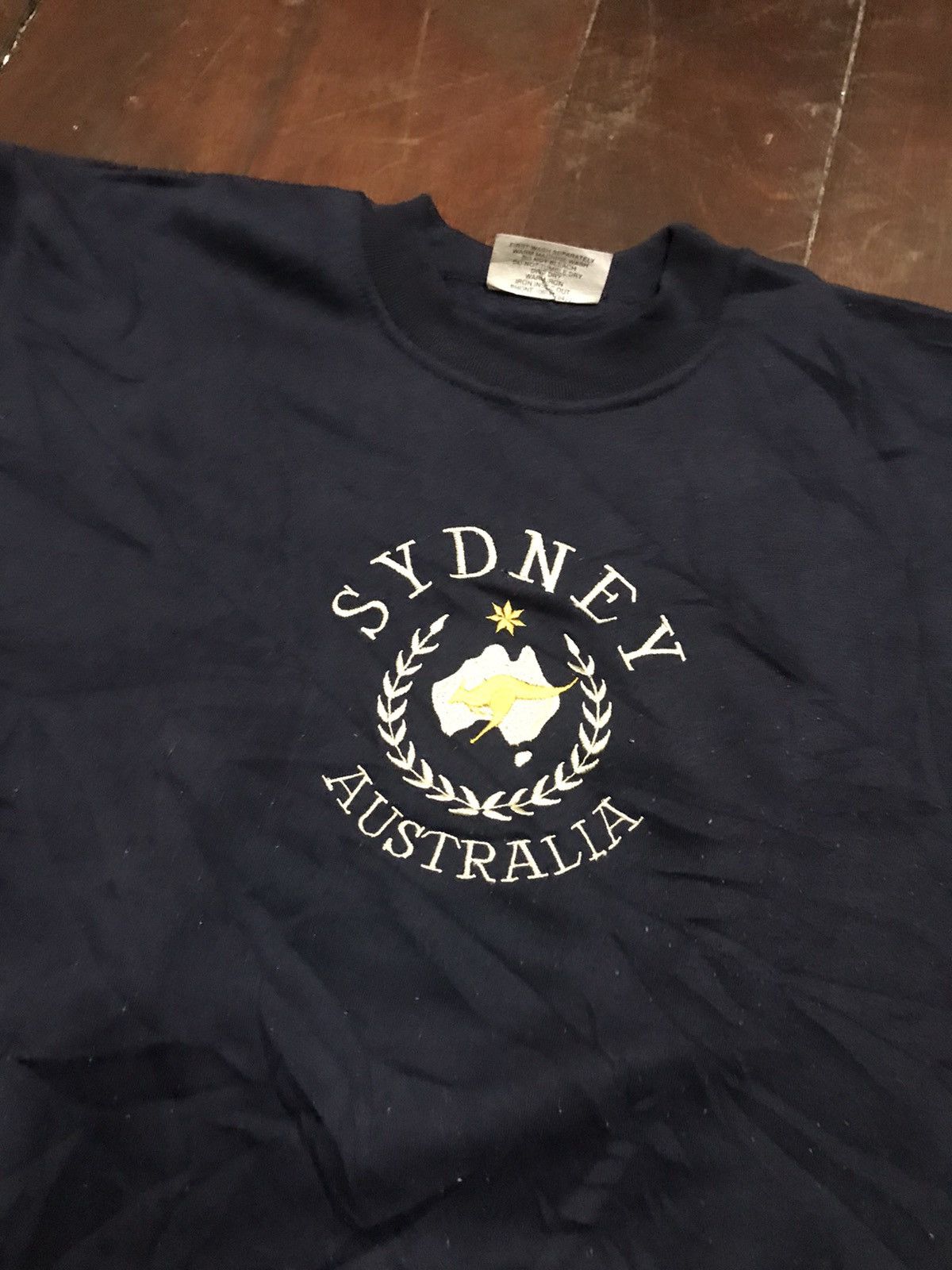 Vintage Vintage Sydney australia sweatshirt Size US S / EU 44-46 / 1 - 6 Thumbnail