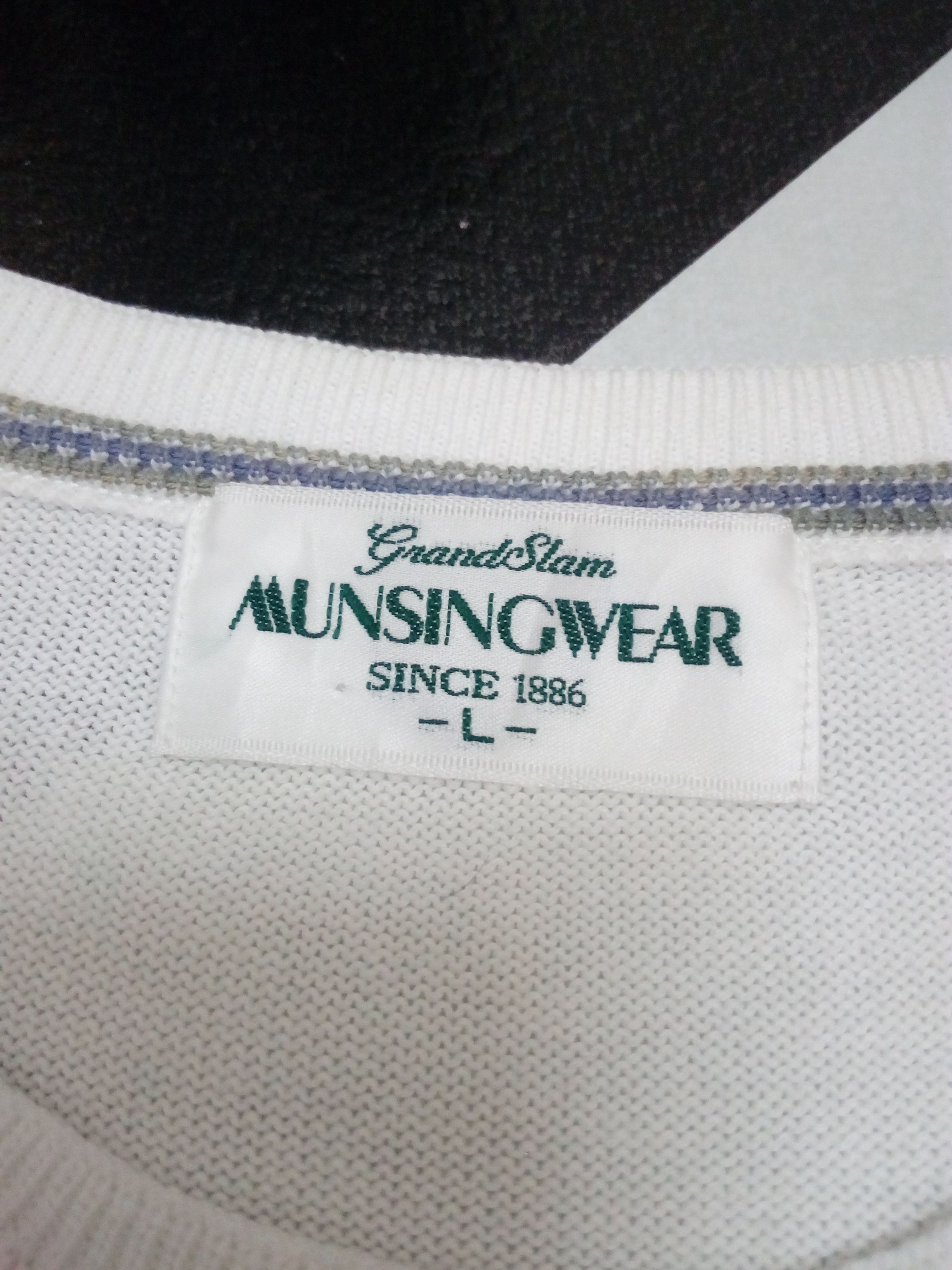Japanese Brand × Vintage VINTAGE MUNSINGWEAR KNIT SWEATER EMBROIDERED LOGO Size US M / EU 48-50 / 2 - 9 Thumbnail
