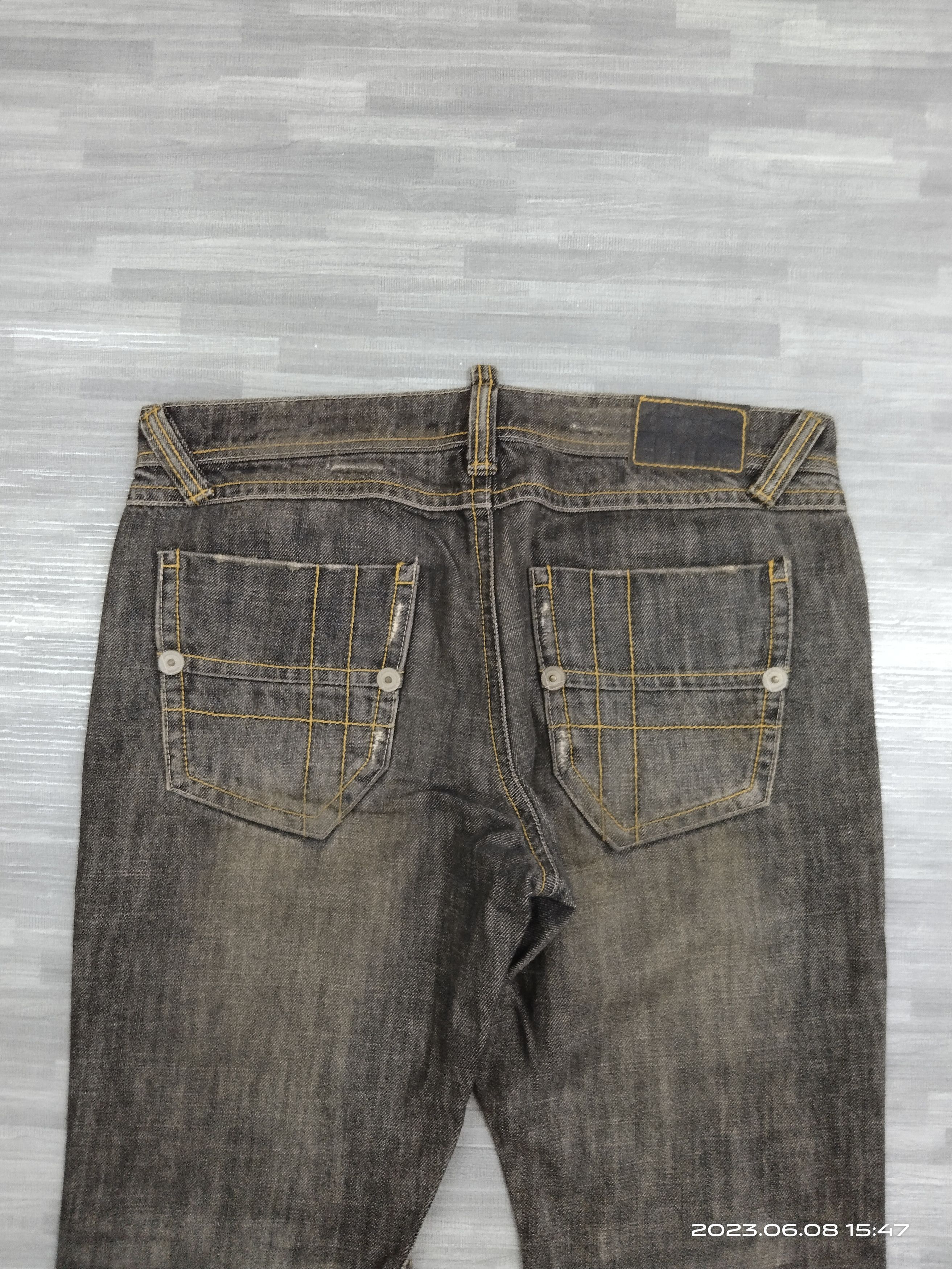 Japanese Brand FLARE TWIST SICK COMME CA ISM DENIM PANTS Size US 31 - 5 Thumbnail