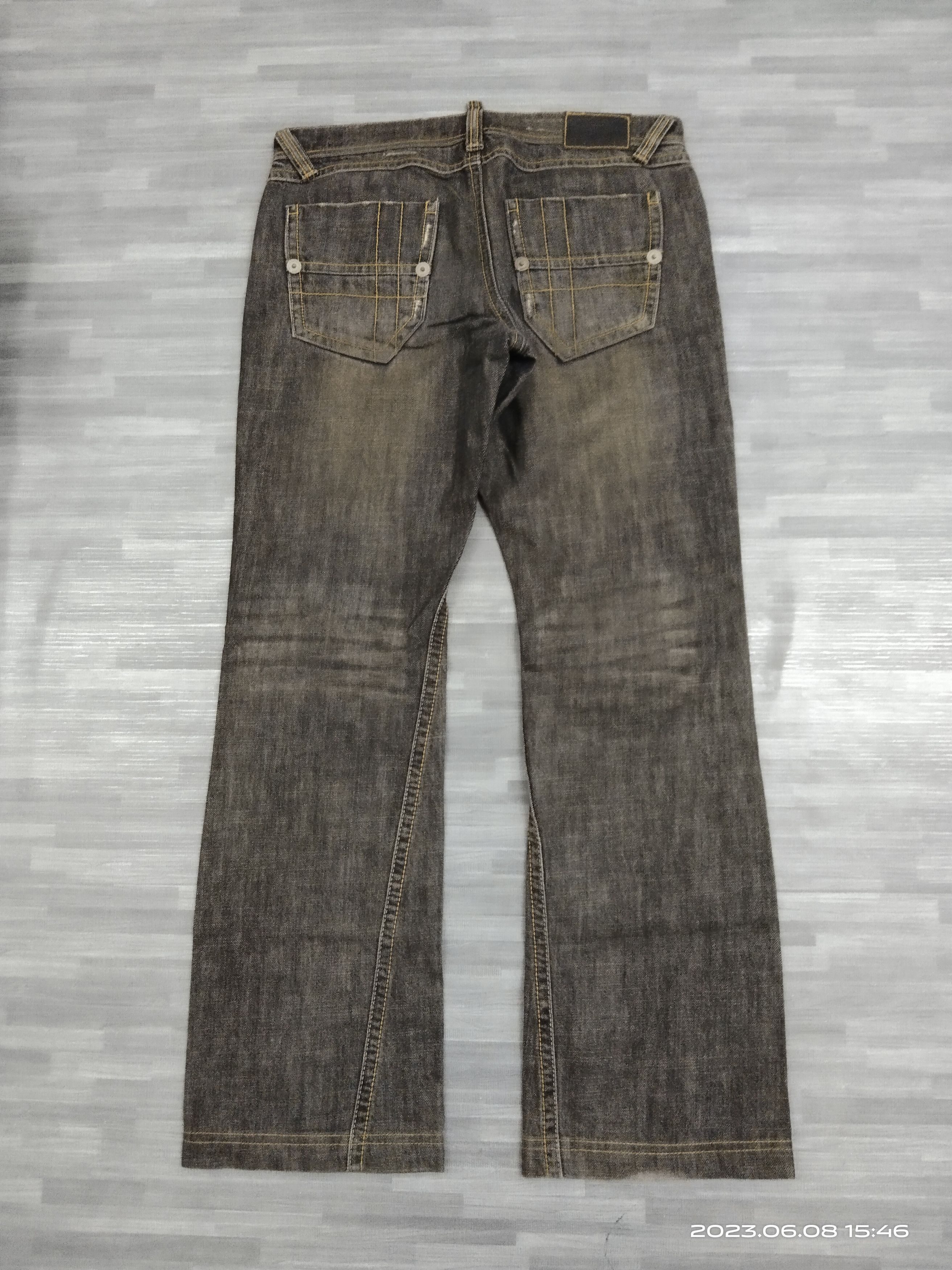 Japanese Brand FLARE TWIST SICK COMME CA ISM DENIM PANTS Size US 31 - 3 Thumbnail