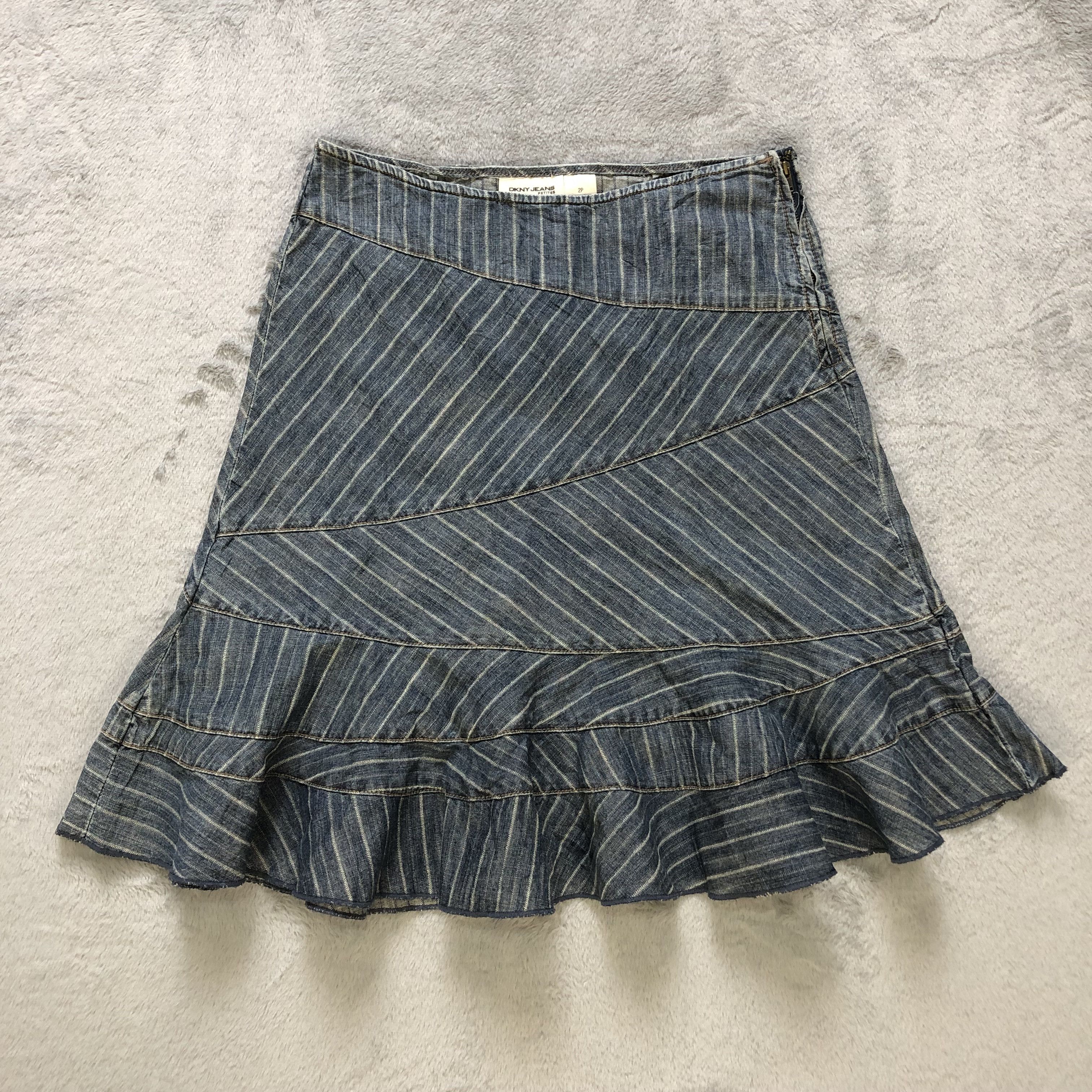 DKNY DKNY JEANS PETITES RECONSTRUCTED DENIM MINI SKIRTS #6899-96 Size 29" - 1 Thumbnail