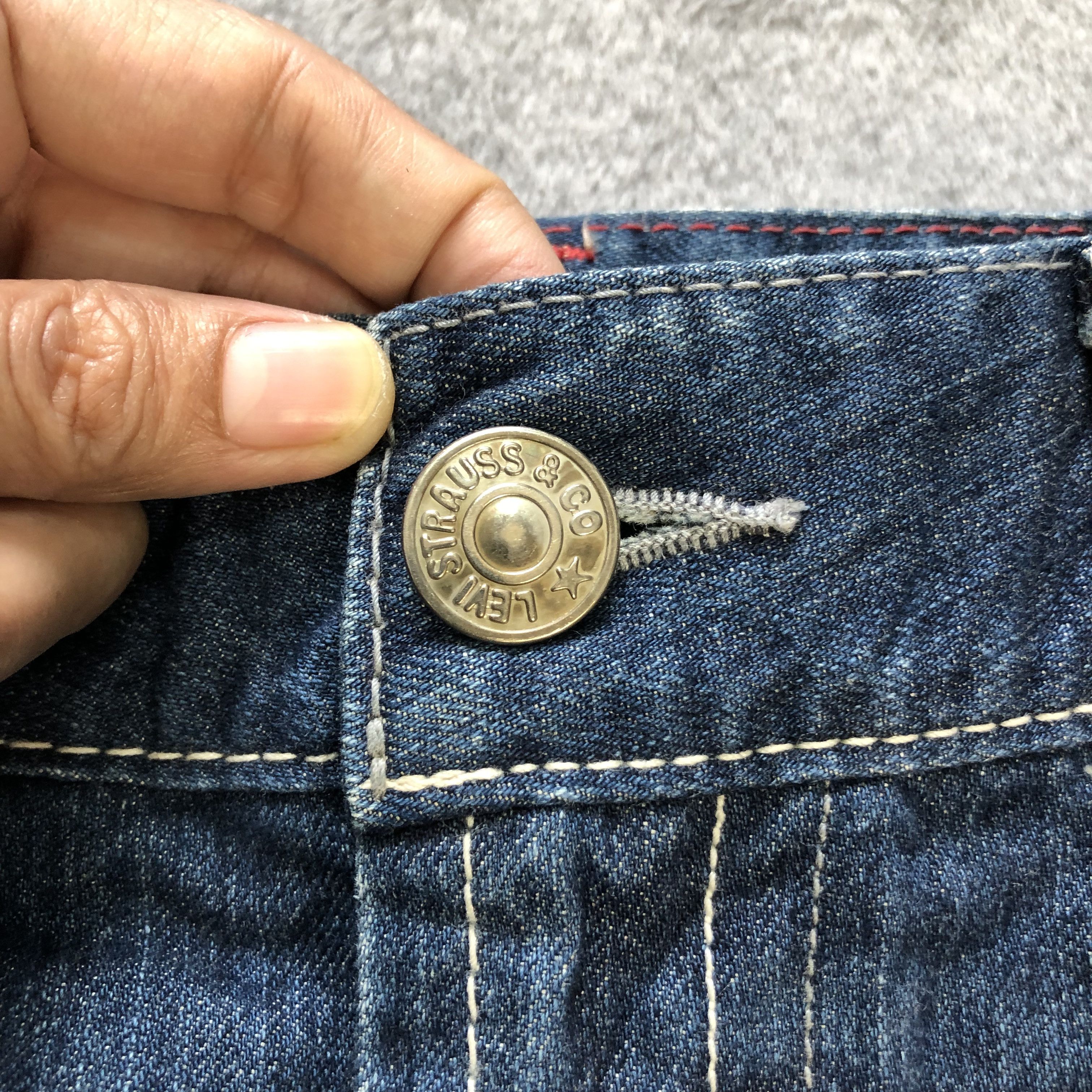Levi's LEVIS JEANS SKIRTS #6909-96 Size 29" - 4 Thumbnail