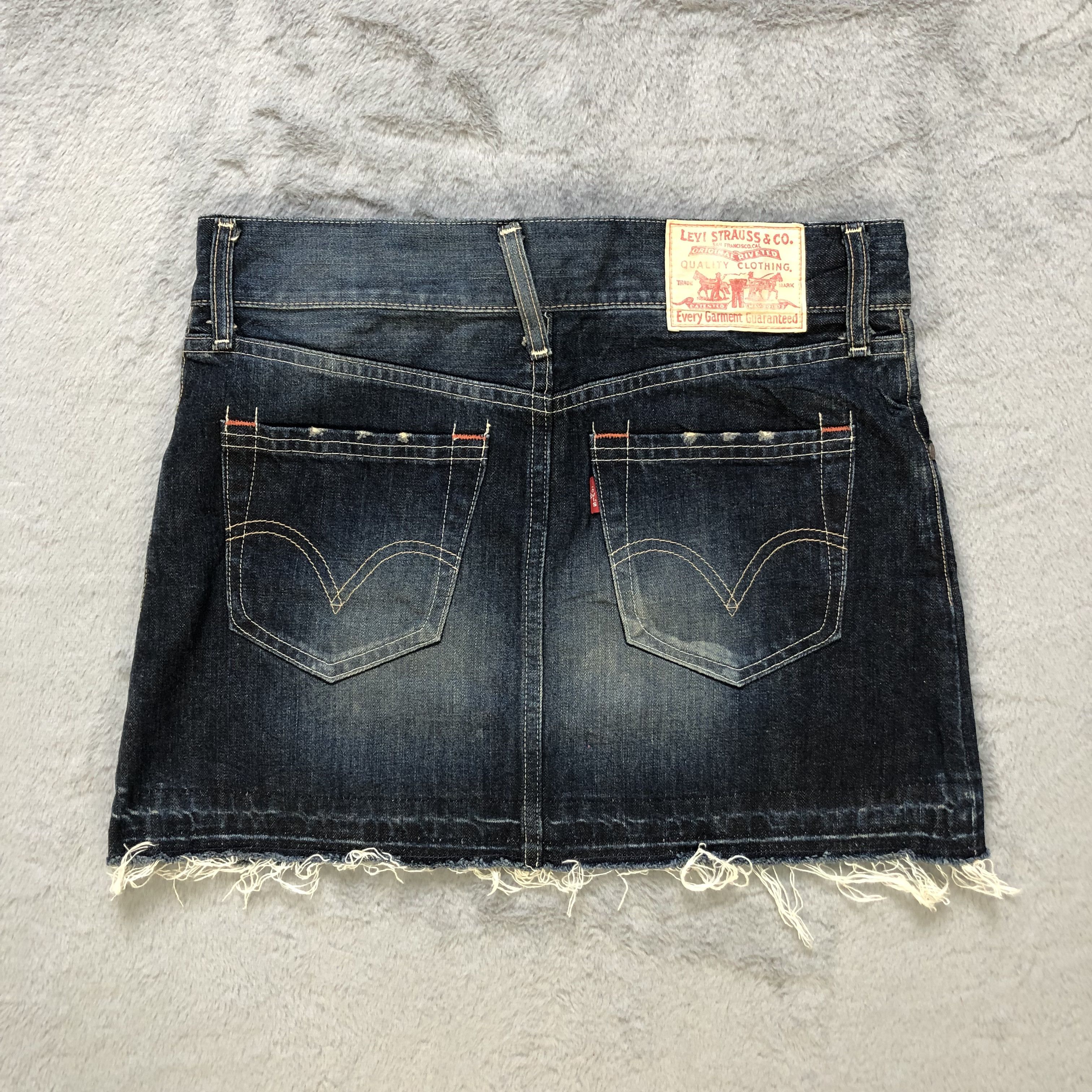 Levi's LEVIS JEANS SKIRTS #6910-96 Size 31" - 9 Thumbnail