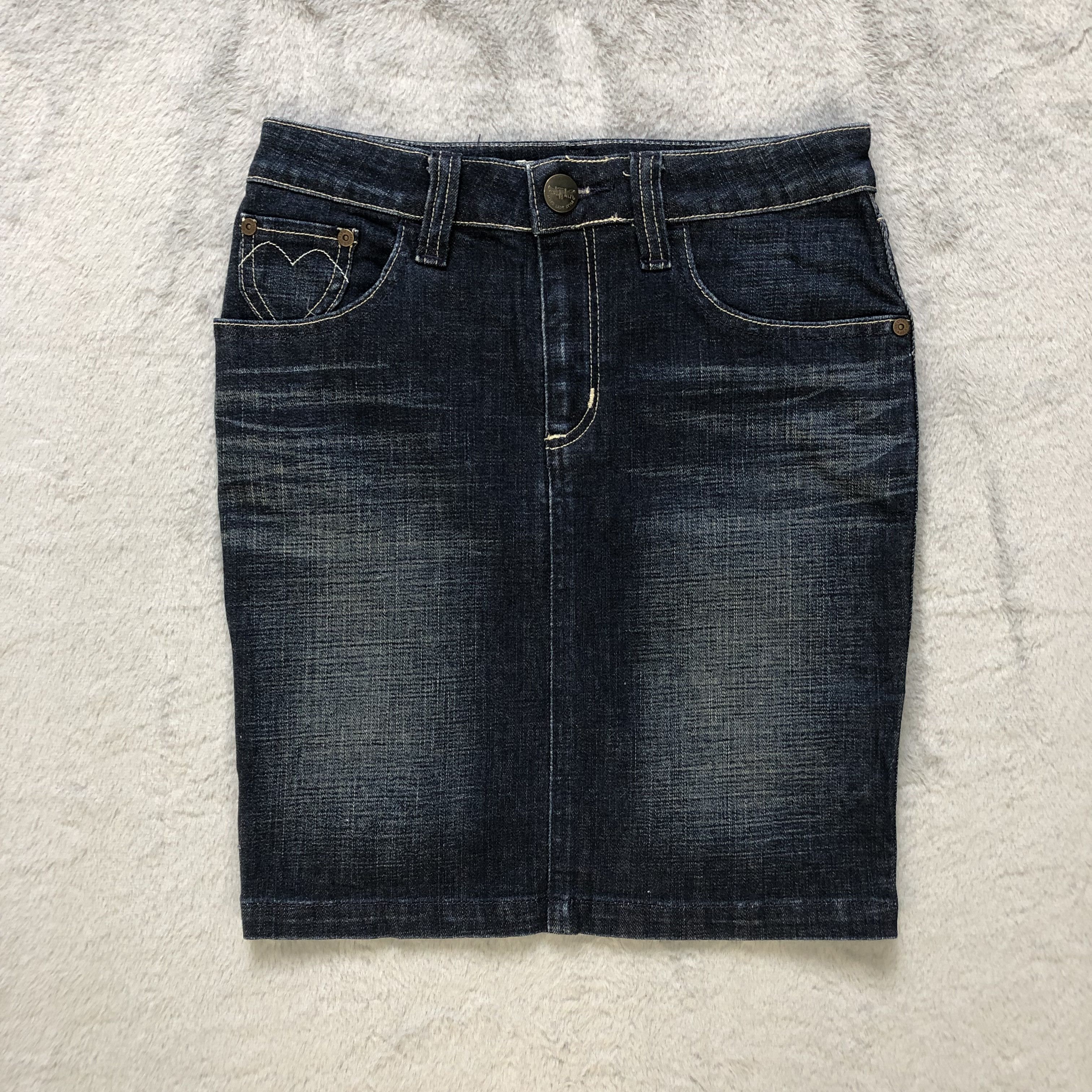image of Levis Lady Style Perfect Body Jeans Skirts 6911-96 in Denim, Women's (Size 27)