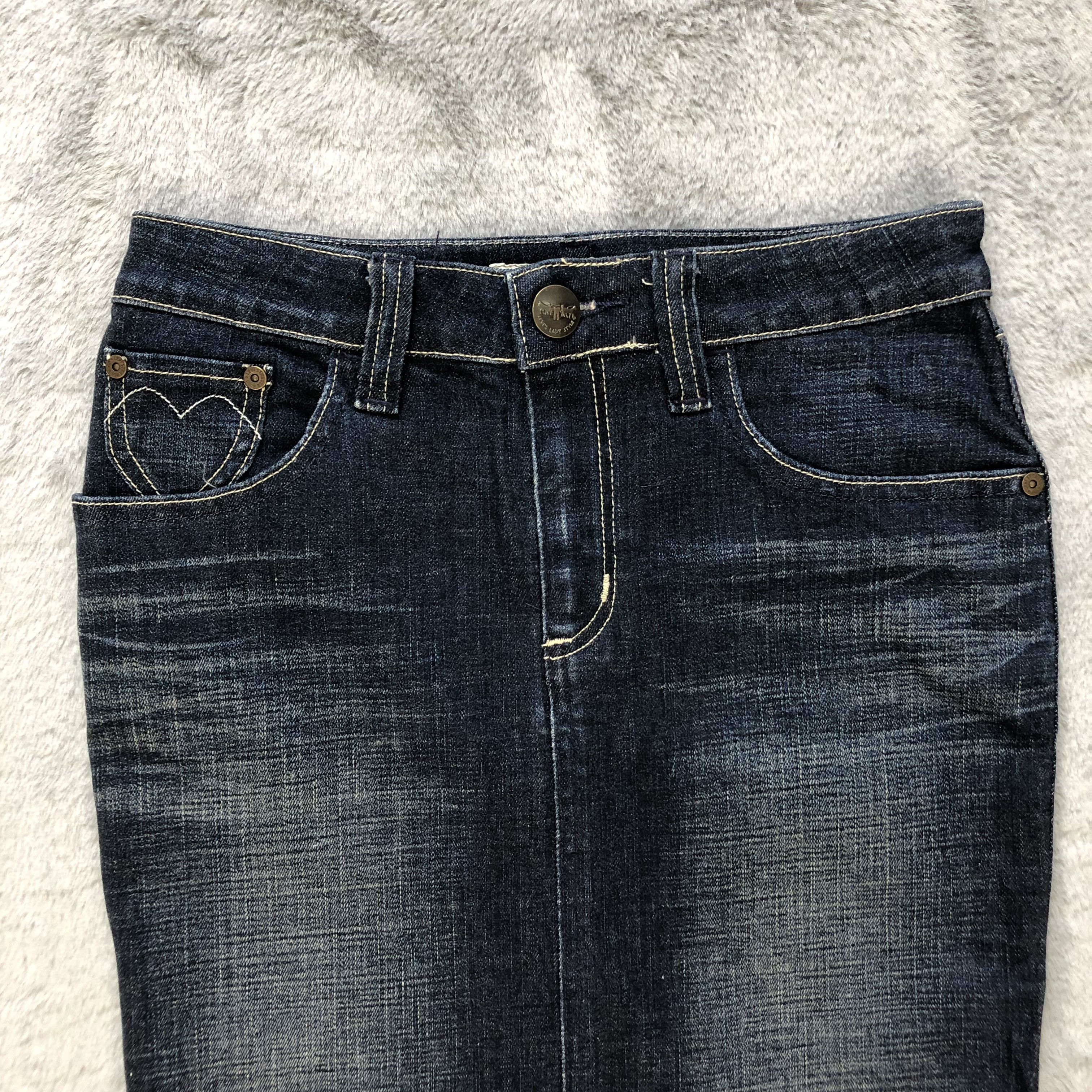 Levi's LEVIS LADY STYLE PERFECT BODY JEANS SKIRTS #6911-96 Size 27" / US 4 / IT 40 - 2 Thumbnail